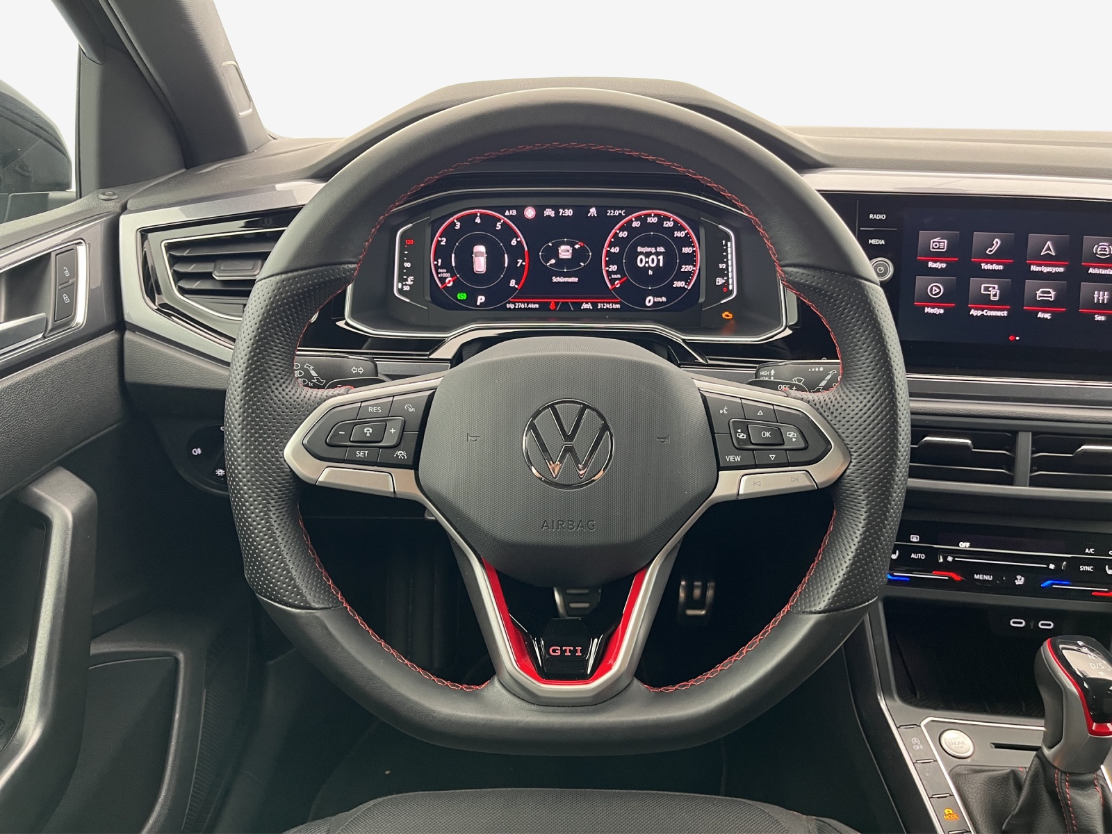 VW Polo 2.0 TSI GTI DSG-image-9