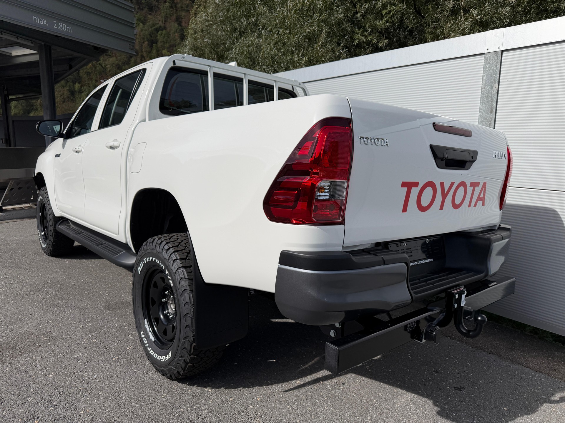 TOYOTA Hilux Double Cab.-Pick-up 2.8 D-4D 204 Comfort-image-9