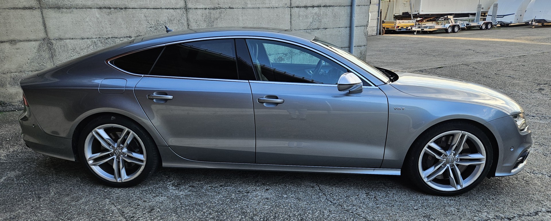 AUDI S7 Sportback 4.0 TFSI V8 quattro S-tronic frisch ab MFK-image-7