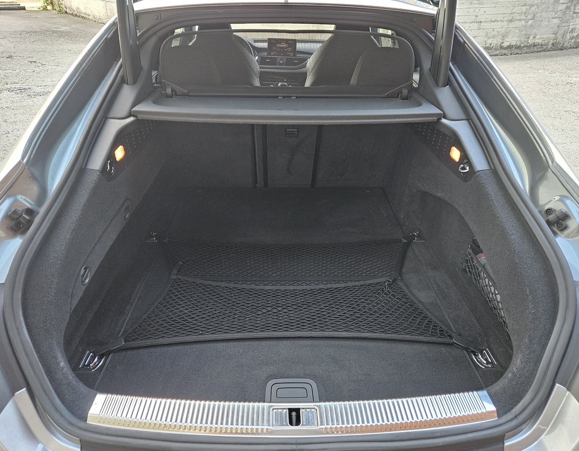 AUDI S7 Sportback 4.0 TFSI V8 quattro S-tronic frisch ab MFK-image-24