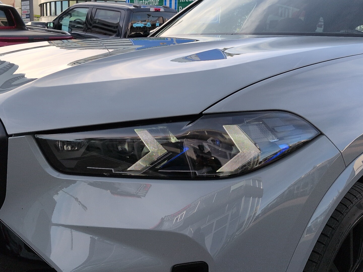 BMW X5 M60i xDrive-image-12