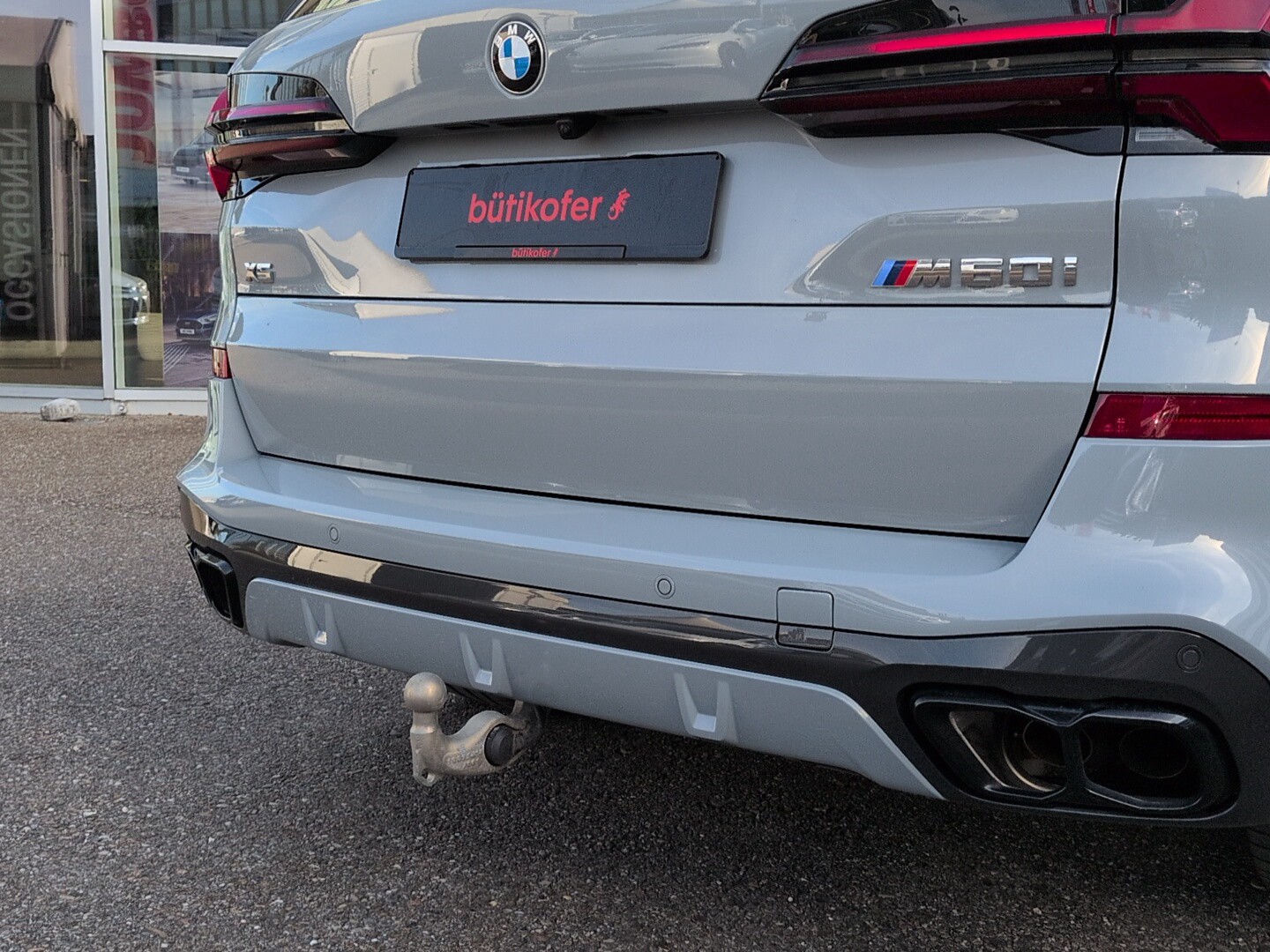 BMW X5 M60i xDrive-image-13