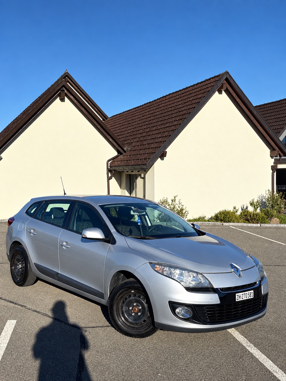 RENAULT 1.6 16V Expression-image-0