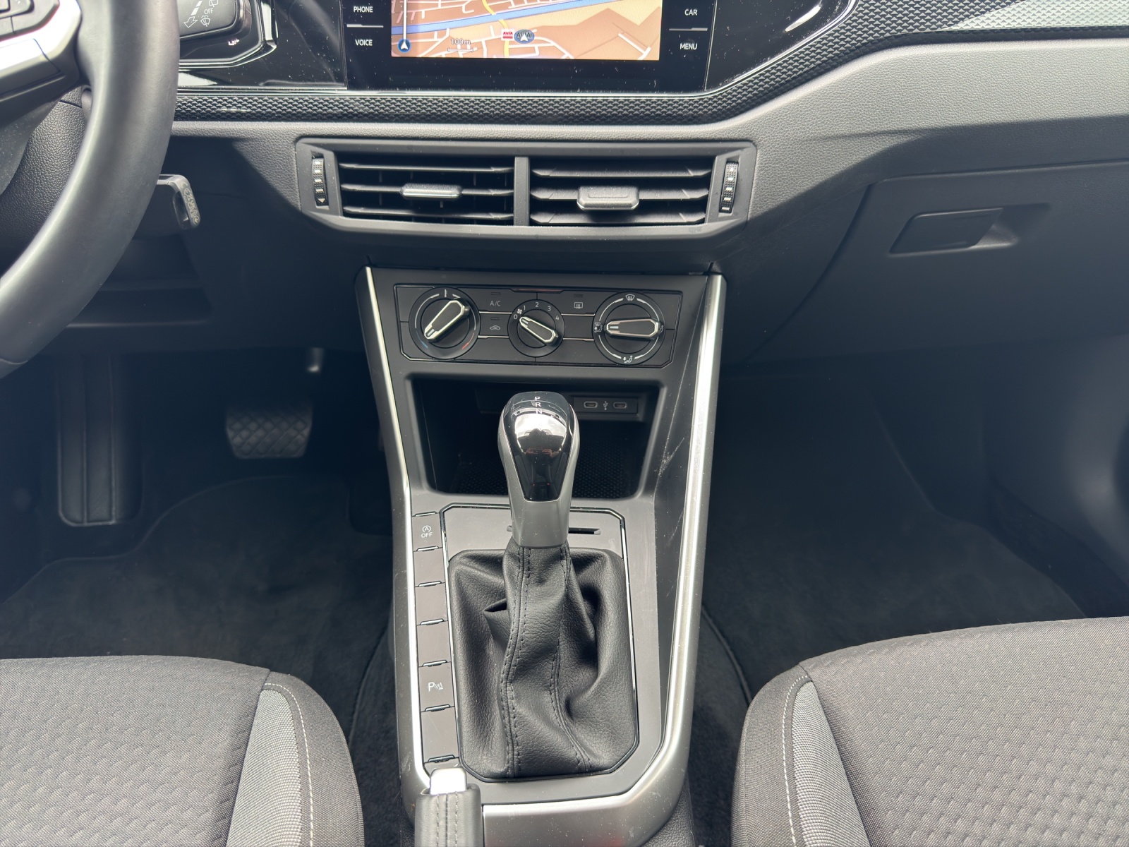 VW Polo 1.0 TSI Life DSG-image-9