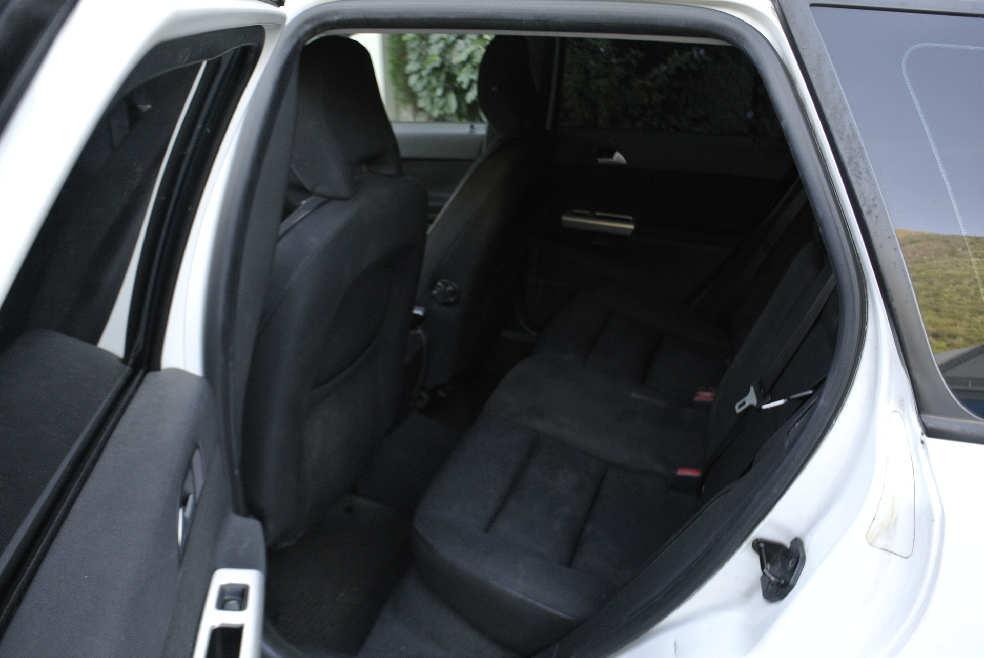 VOLVO V50 1.6-image-10