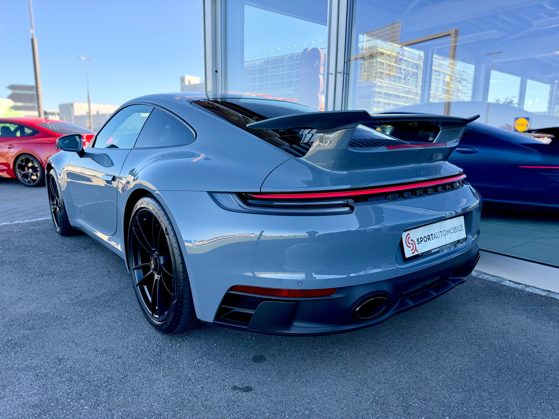 PORSCHE 911 Carrera GTS PDK *CH Auto*-image-7