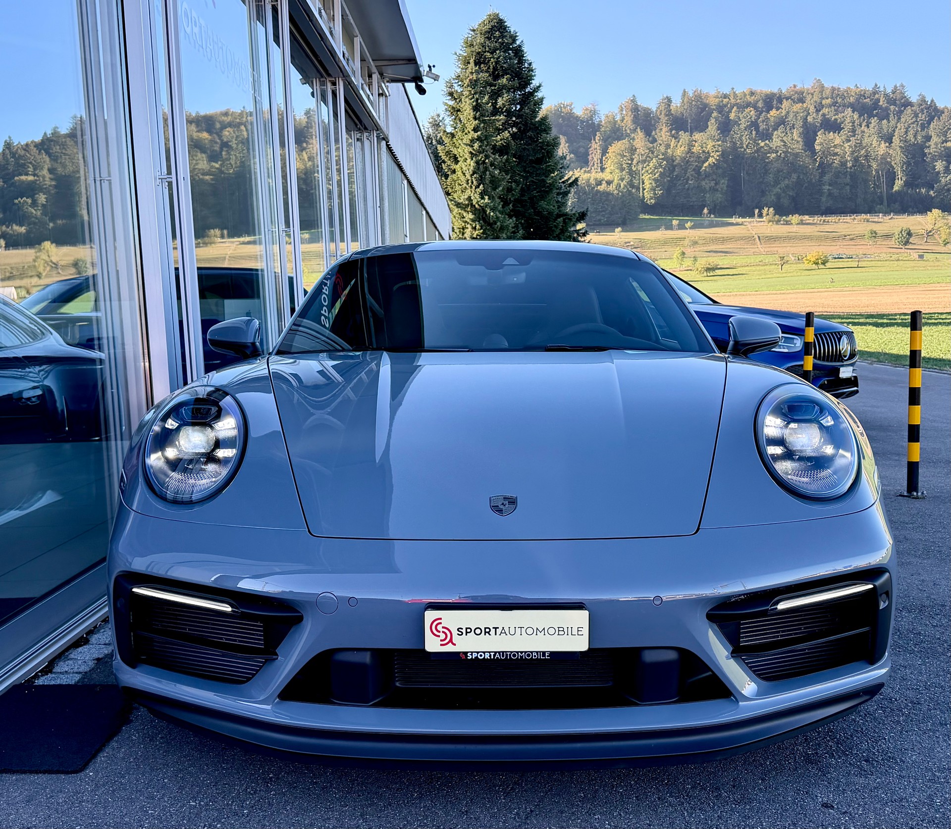PORSCHE 911 Carrera GTS PDK *CH Auto*-image-4