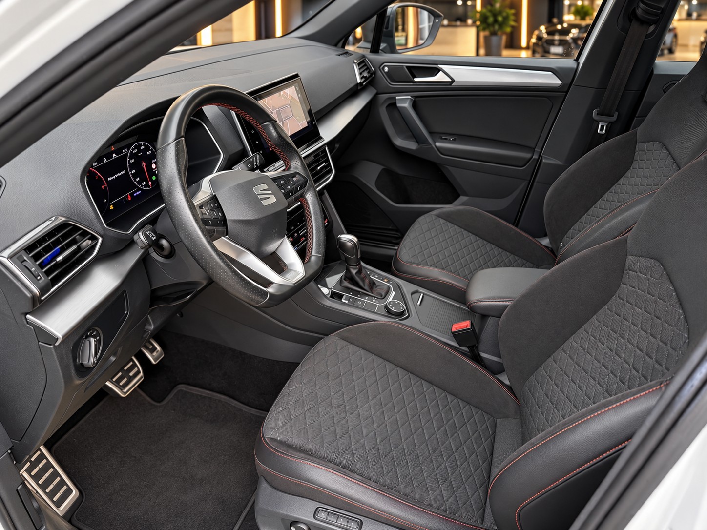 SEAT Tarraco 2.0TSI 4Drive Hola FR DSG STANDHEIZUNG - ANHÄNGERKUPLUNG-image-7