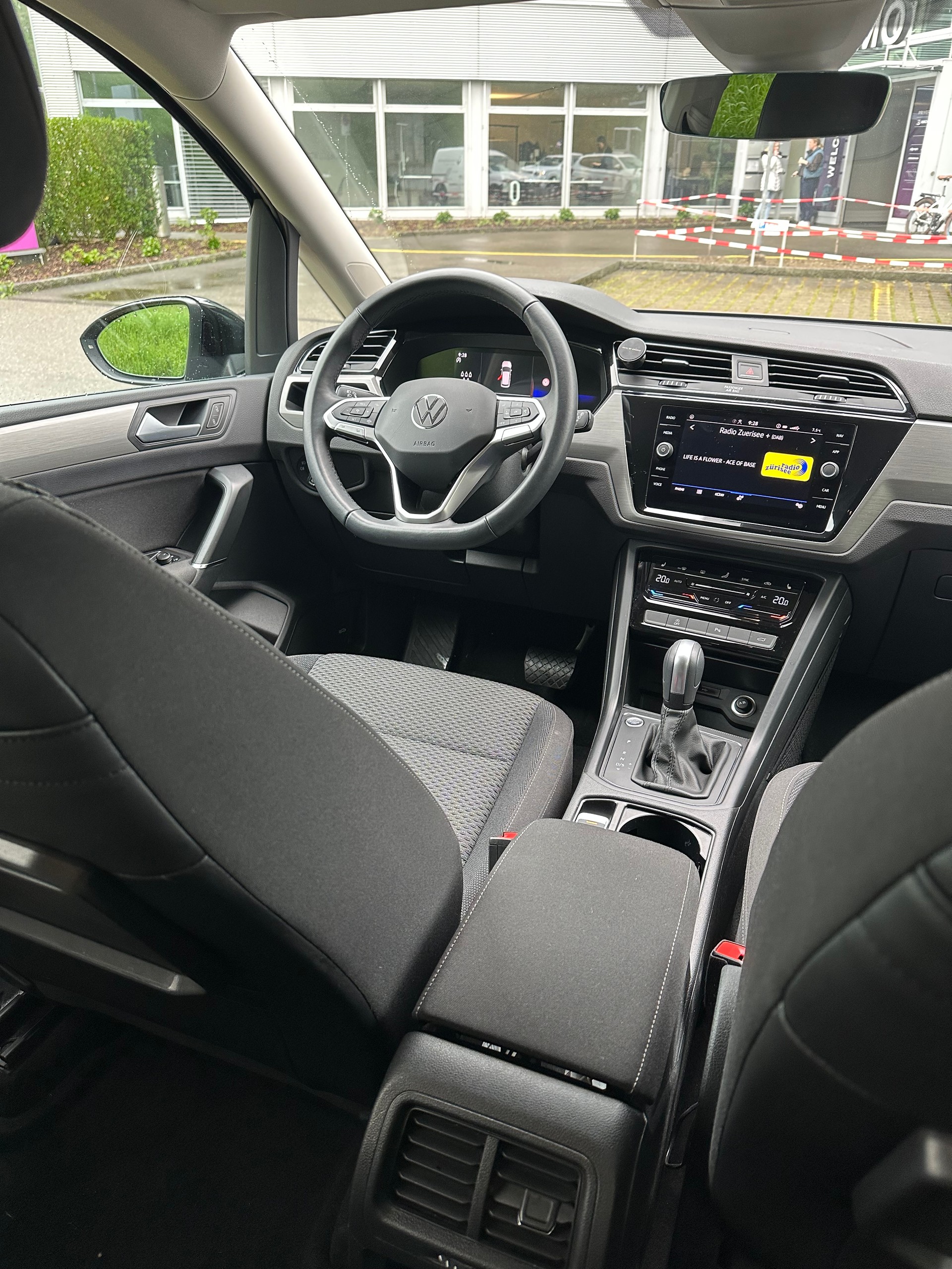 VW 1.5 TSI Comfortline DSG-image-4