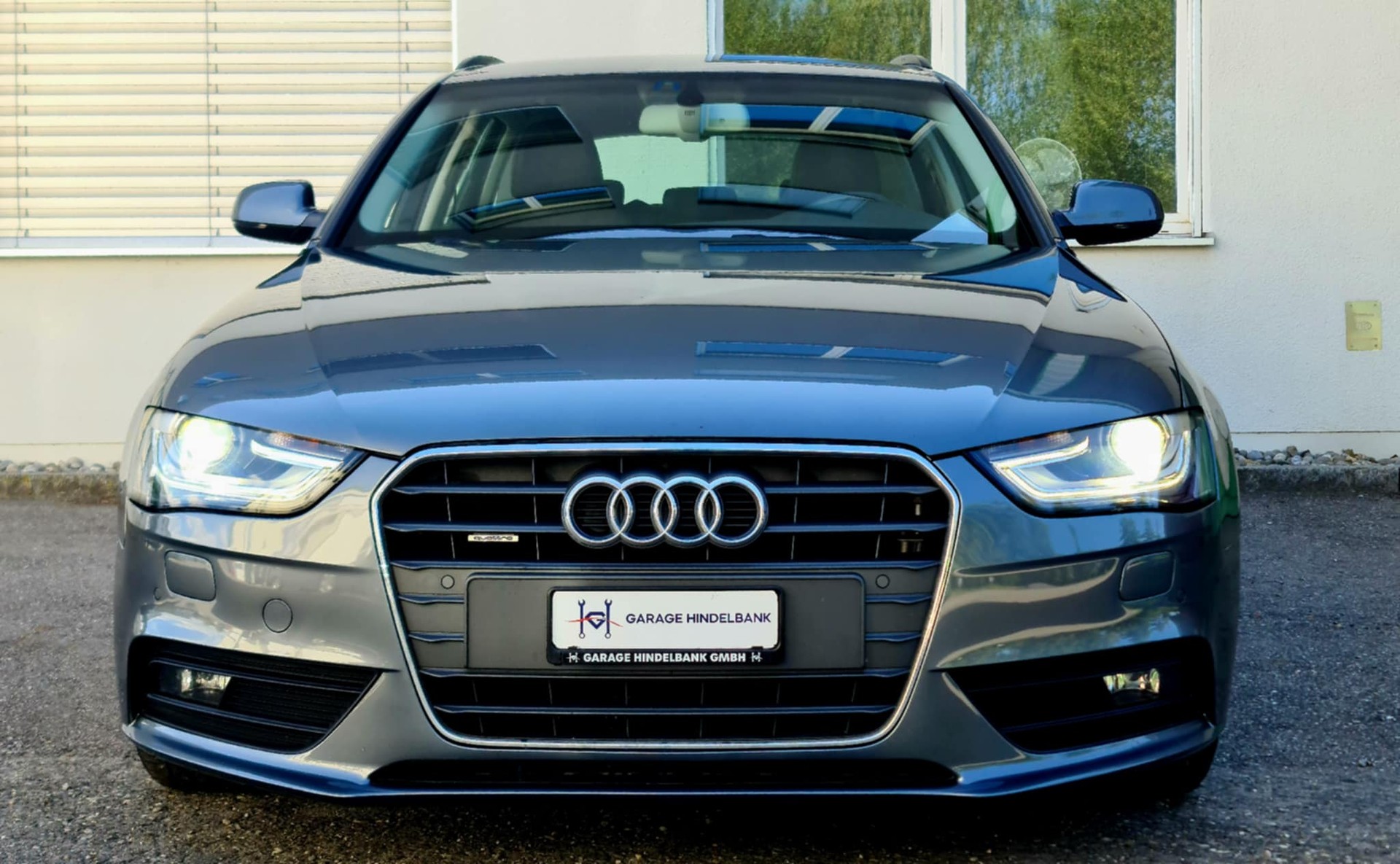 AUDI A4 Avant 2.0 TDI quattro S-tronic-image-3