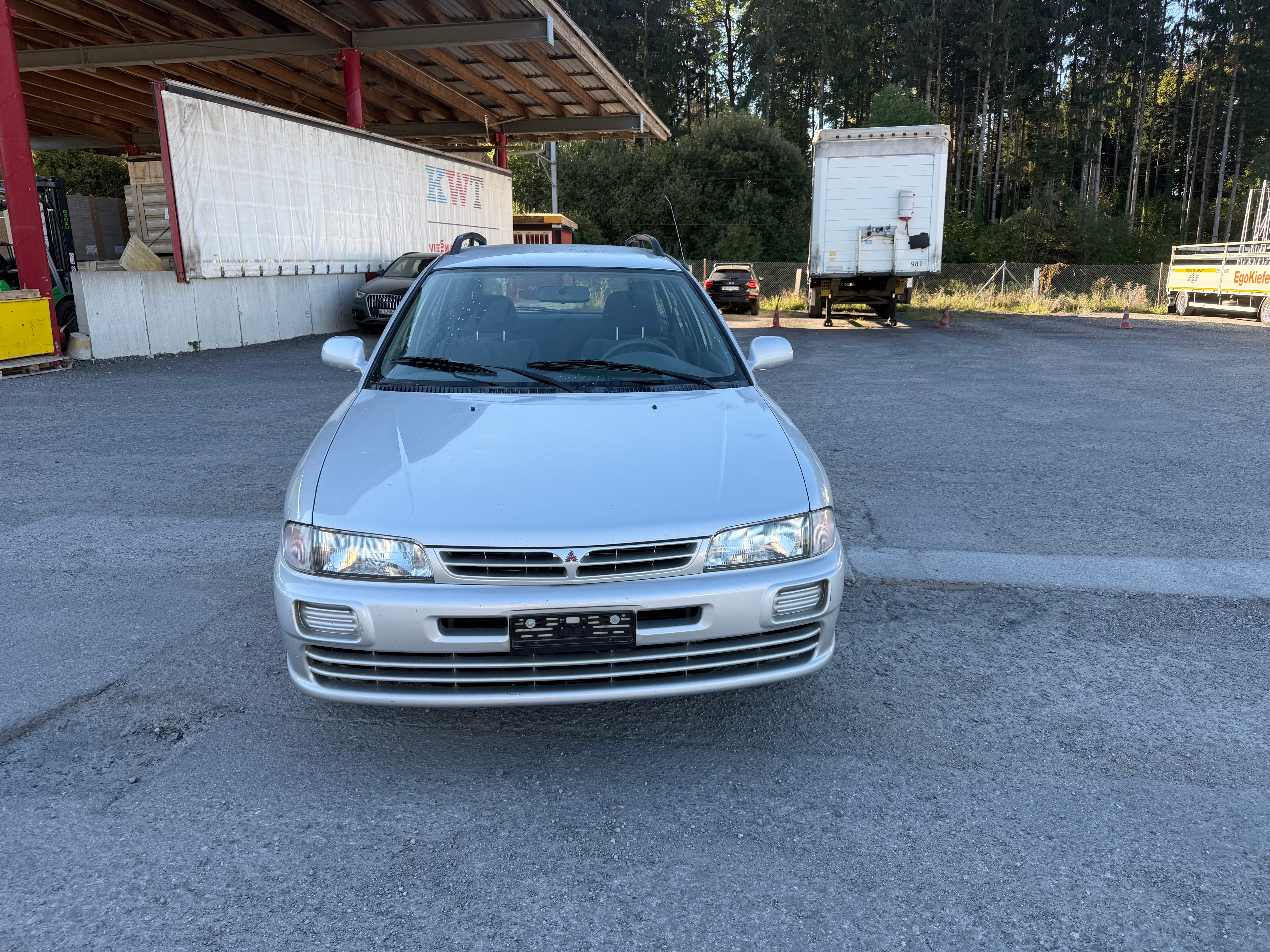 Car photo