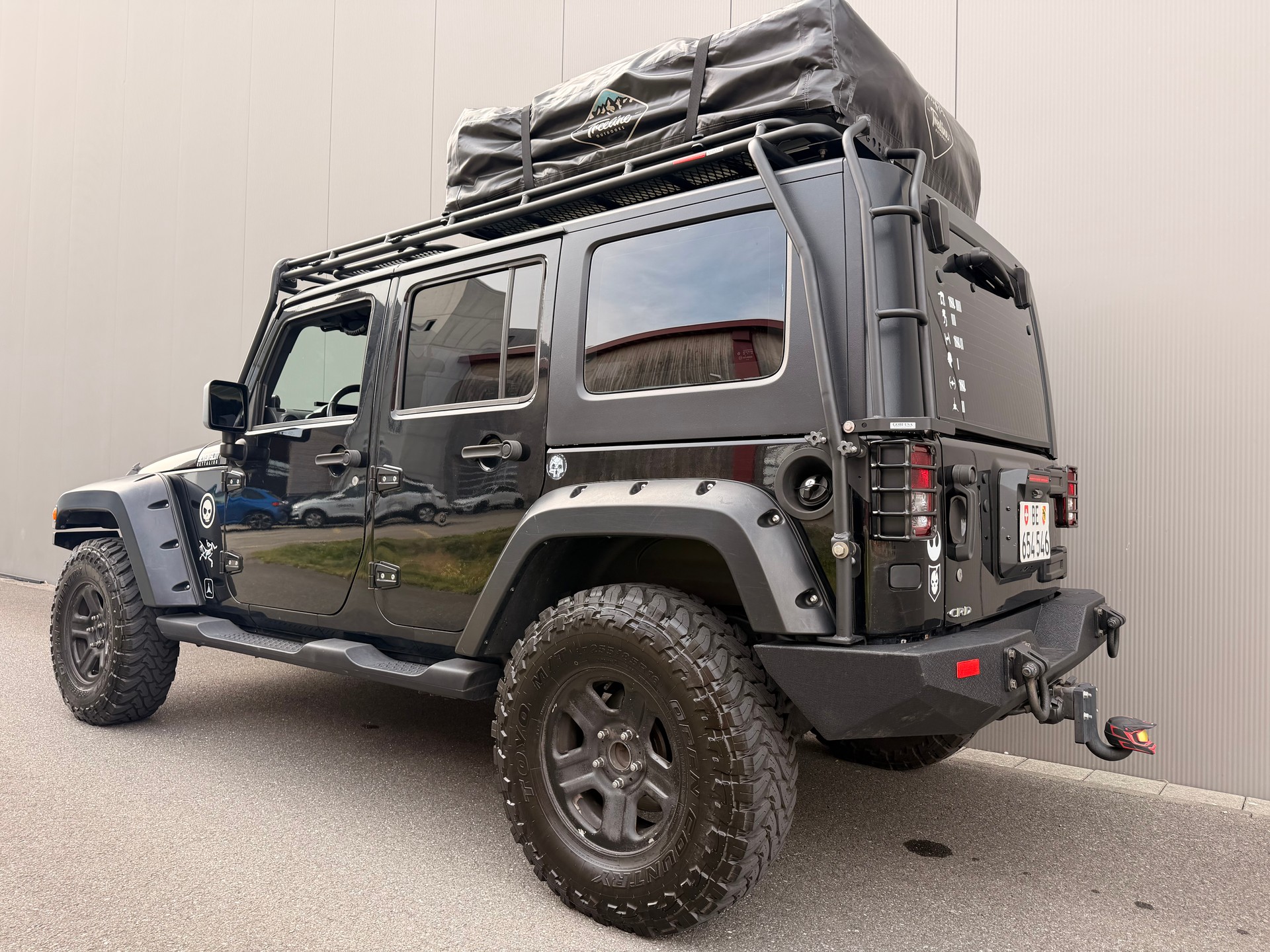 JEEP Wrangler 2.8CRD Unlimited Sahara Automatic-image-2