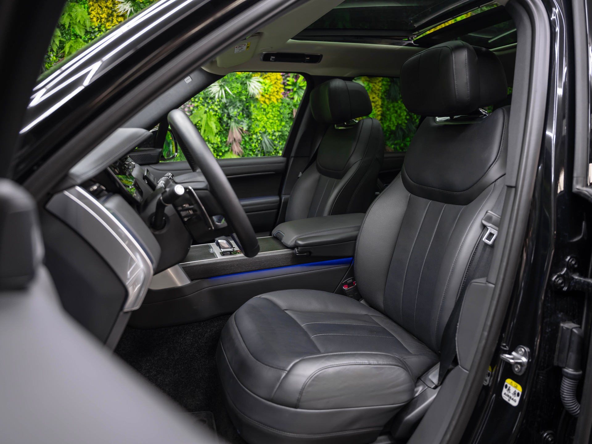 LAND ROVER Range Rover D350 3.0D I6 MHEV HSE Automatic-image-12