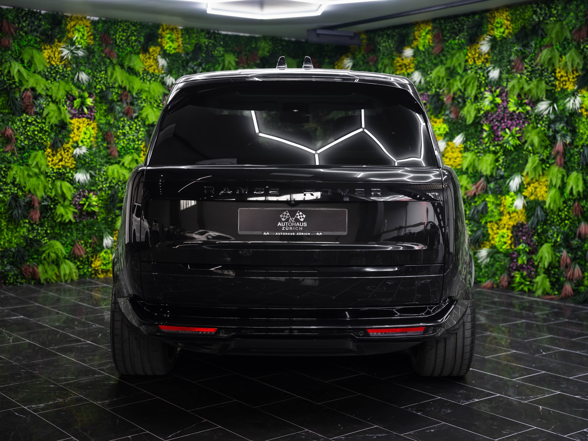 LAND ROVER Range Rover D350 3.0D I6 MHEV HSE Automatic-image-6