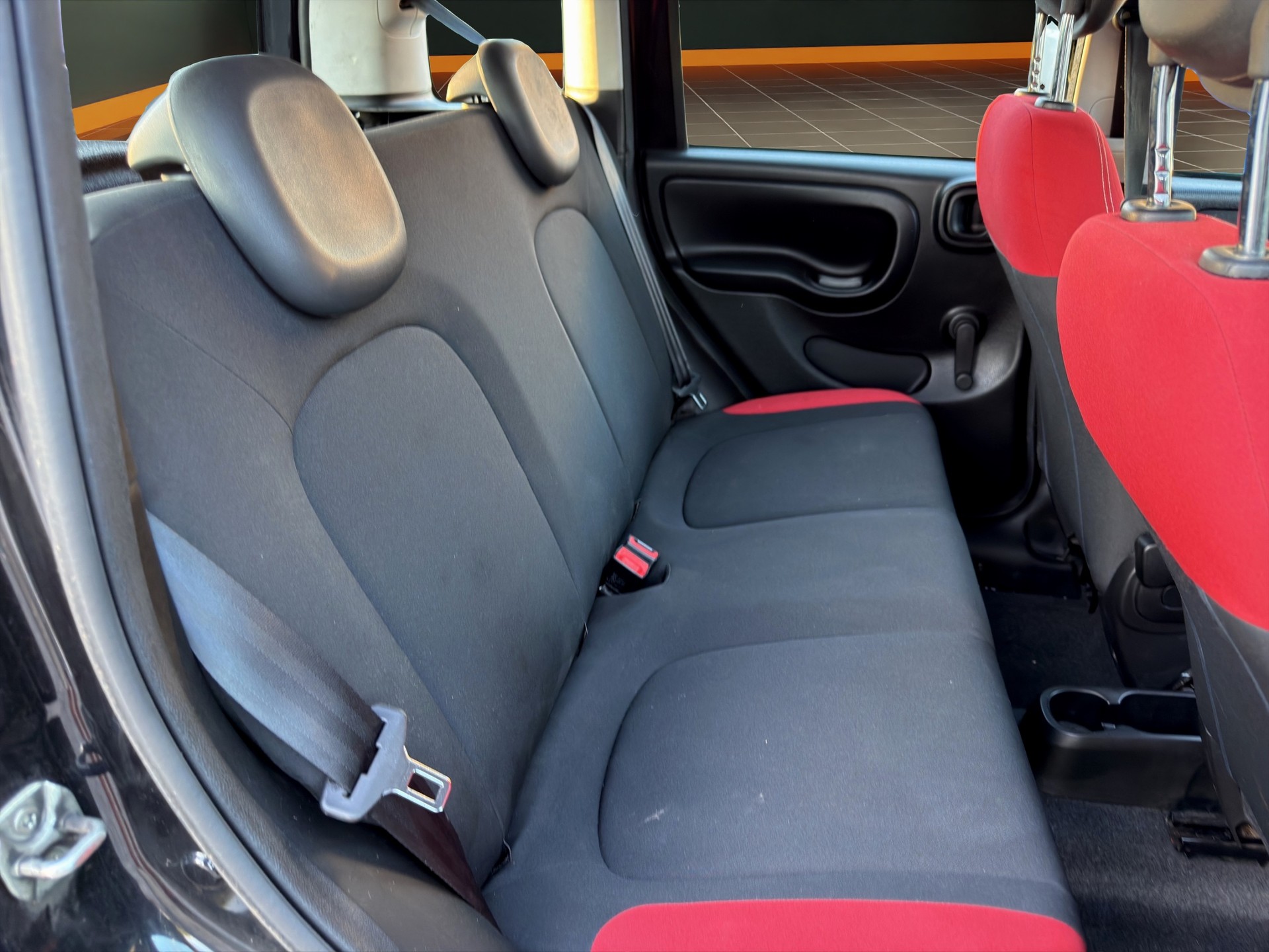 FIAT Panda 1.2 Lounge-image-13