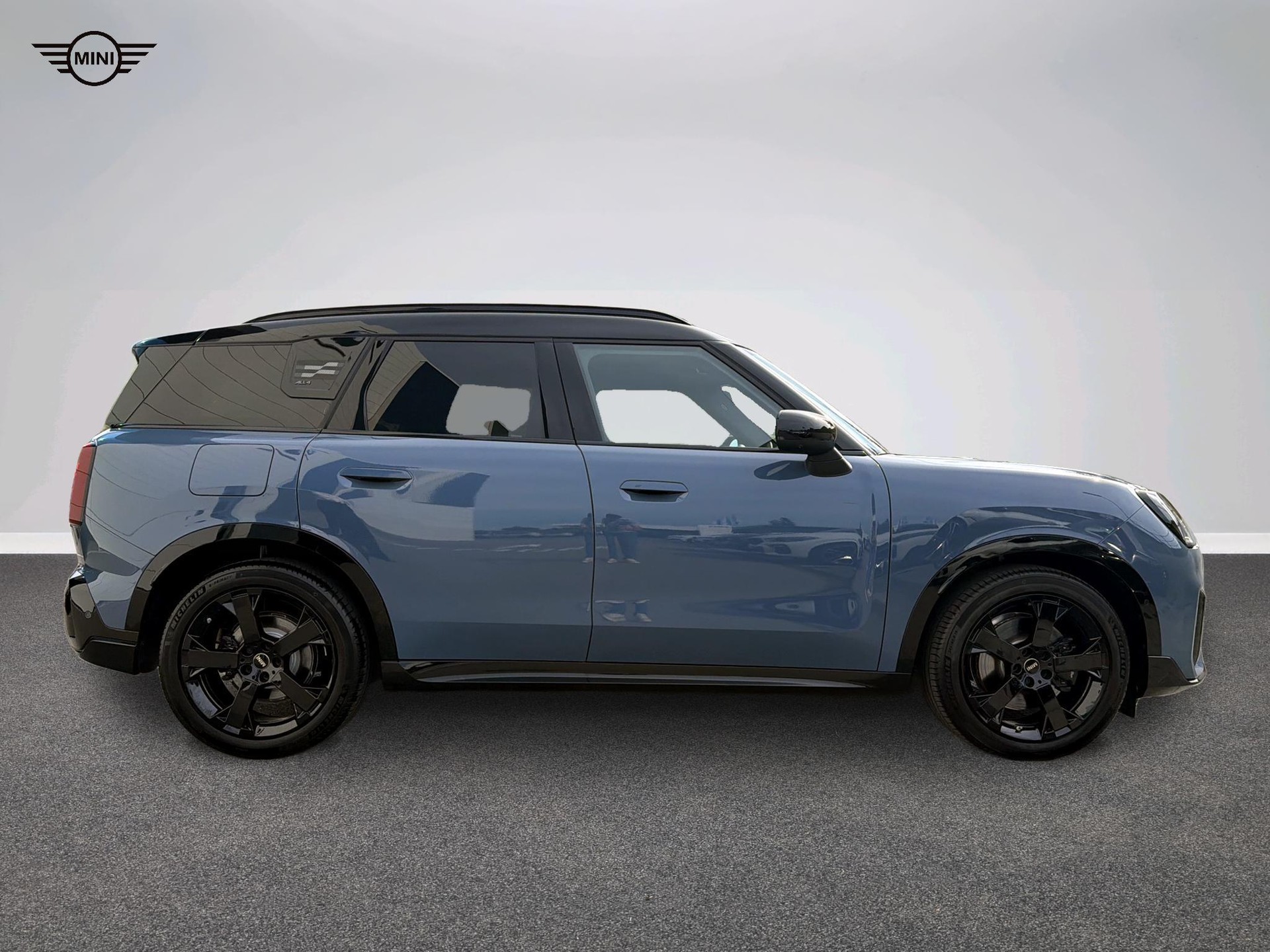 MINI Countryman S ALL4-image-1