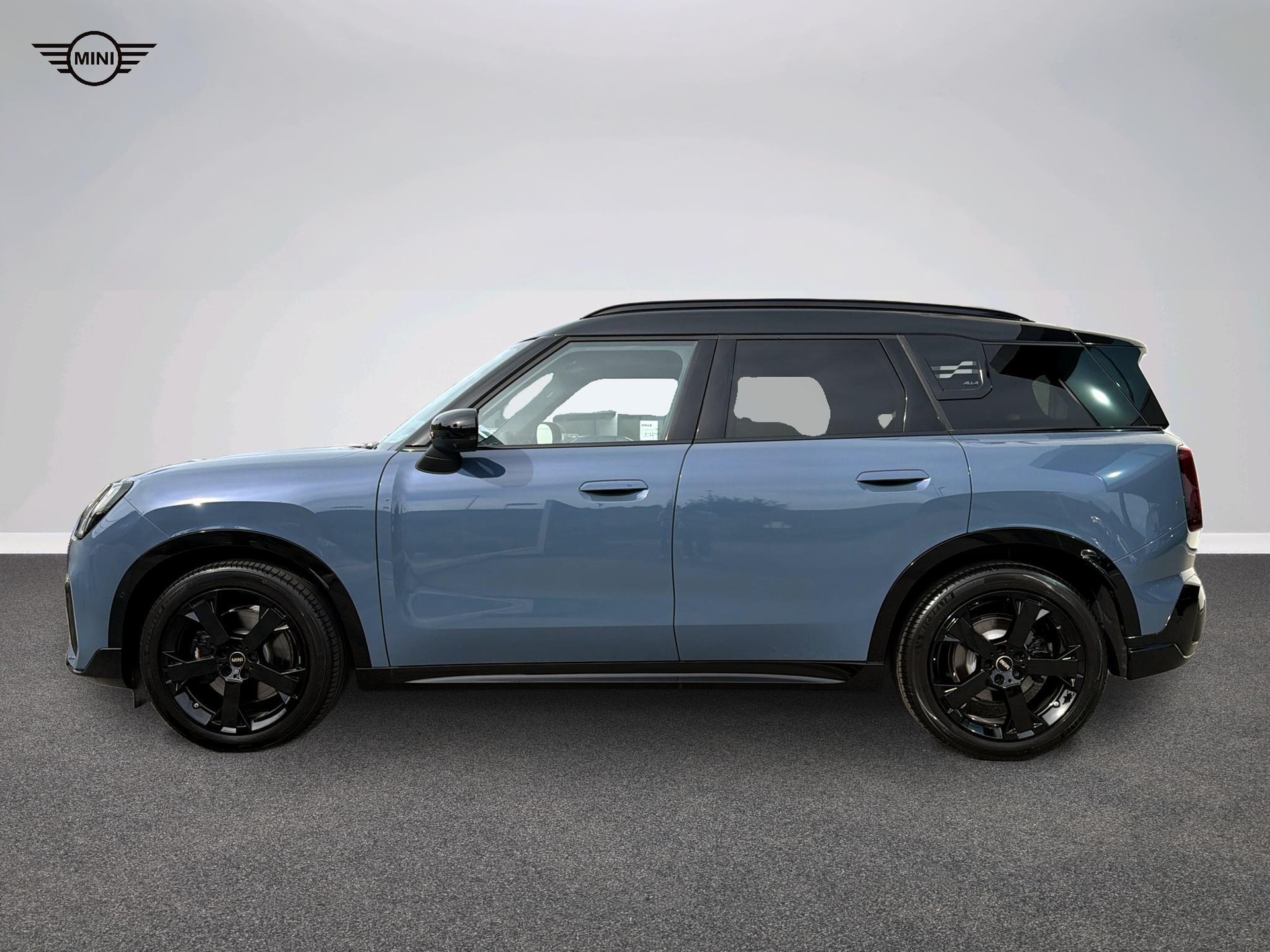 MINI Countryman S ALL4-image-2