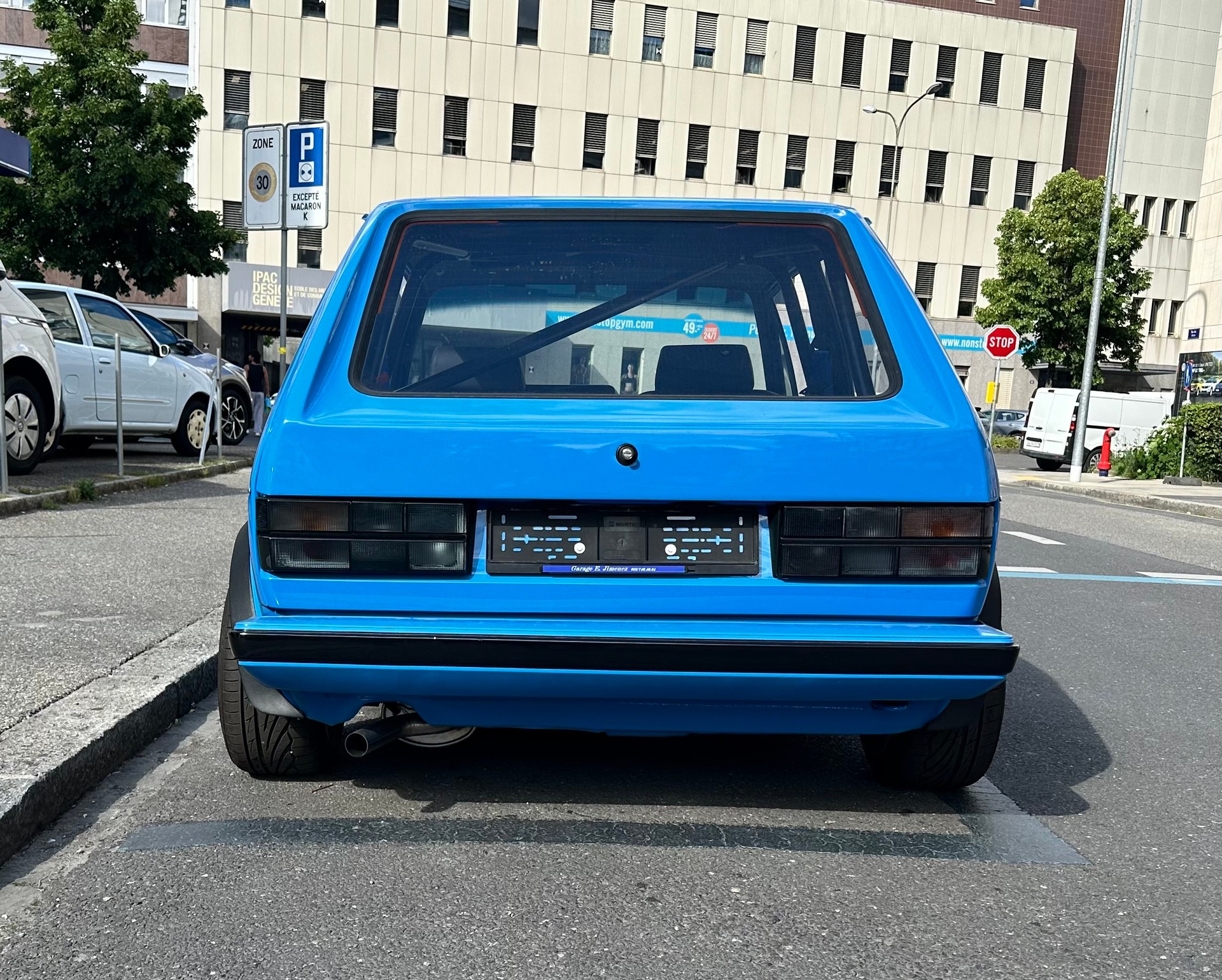 VW 1.8 GTI Trophy-image-5