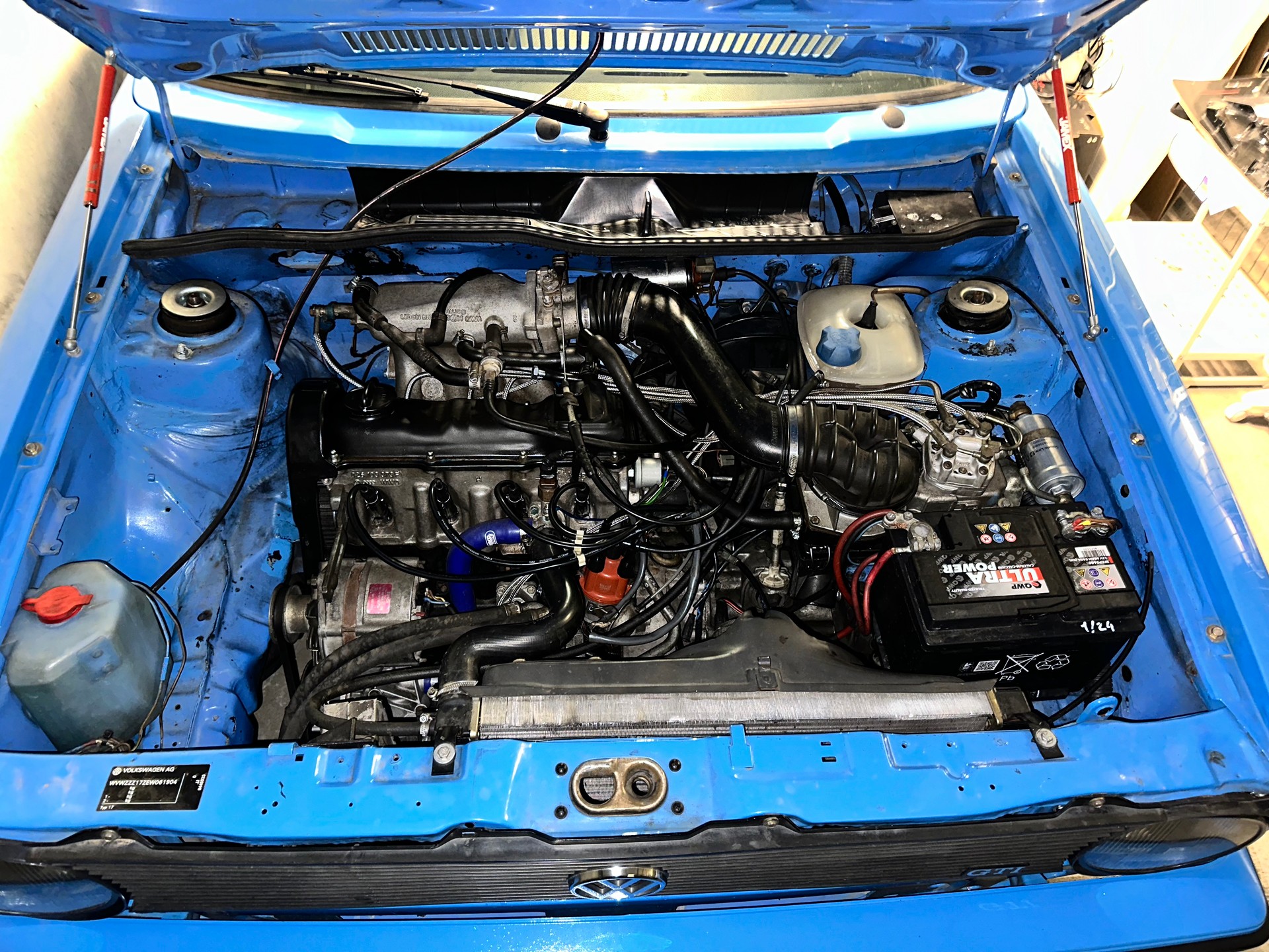 VW 1.8 GTI Trophy-image-3
