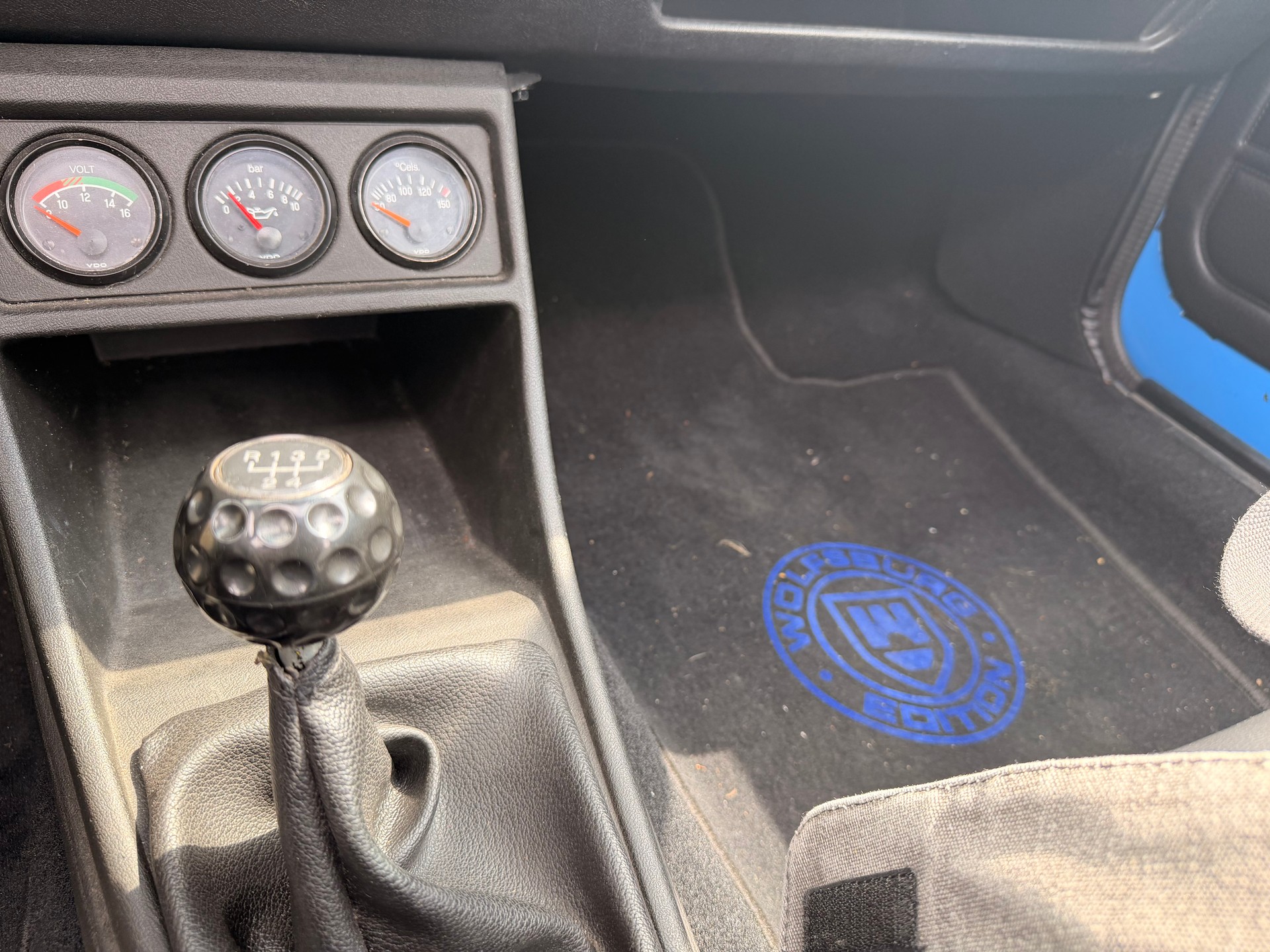 VW 1.8 GTI Trophy-image-2