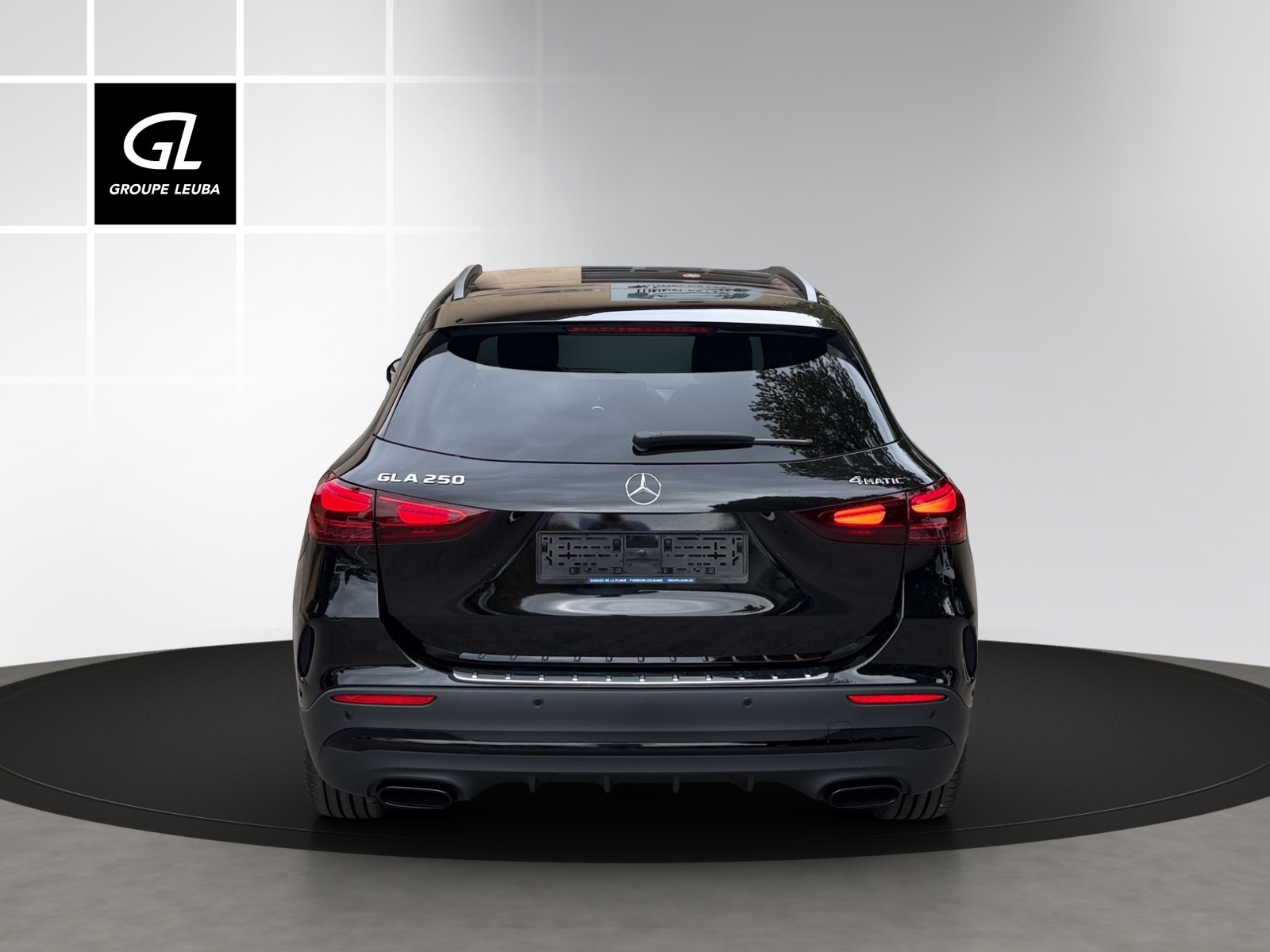 MERCEDES-BENZ GLA 250 4Matic 8G-DCT Swiss Star-image-4