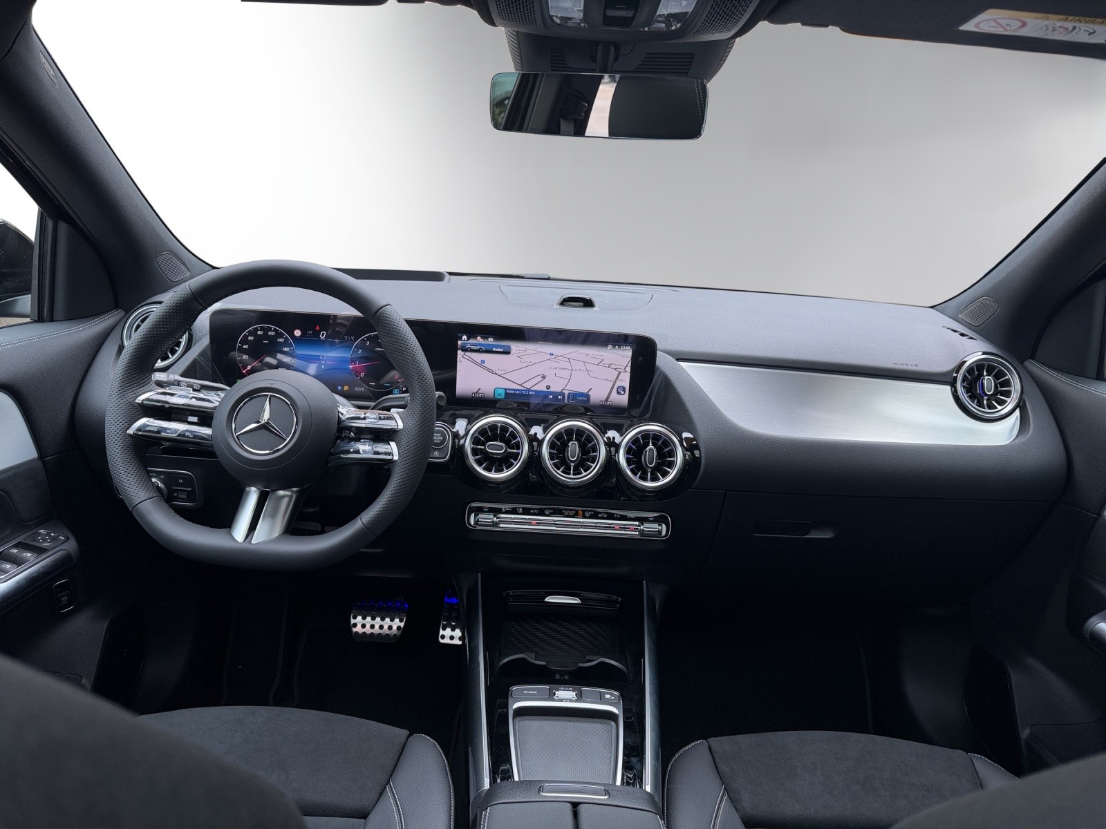 MERCEDES-BENZ GLA 250 4Matic 8G-DCT Swiss Star-image-7