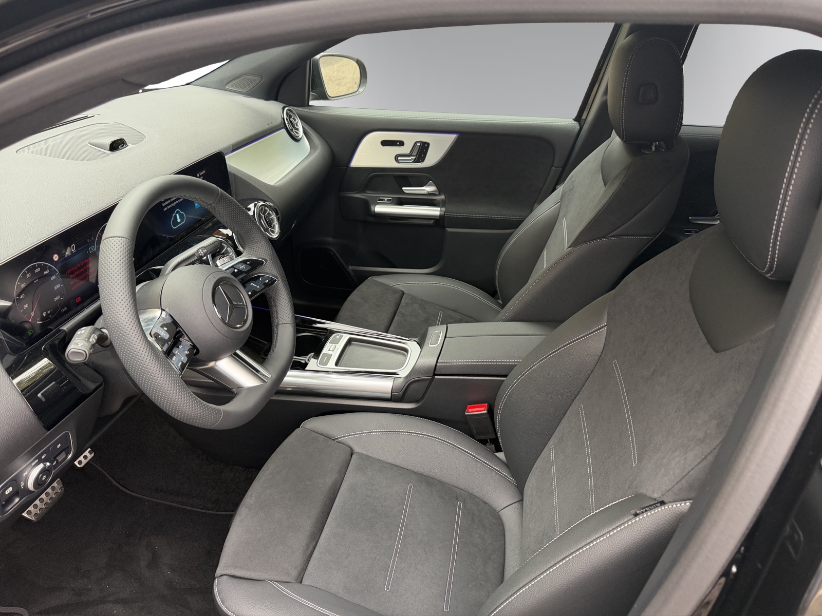 MERCEDES-BENZ GLA 250 4Matic 8G-DCT Swiss Star-image-10