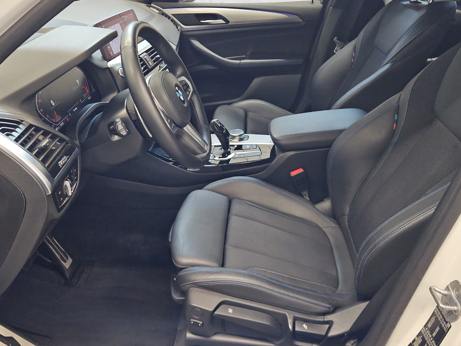 BMW X3 xDrive 20d M Sport-image-9