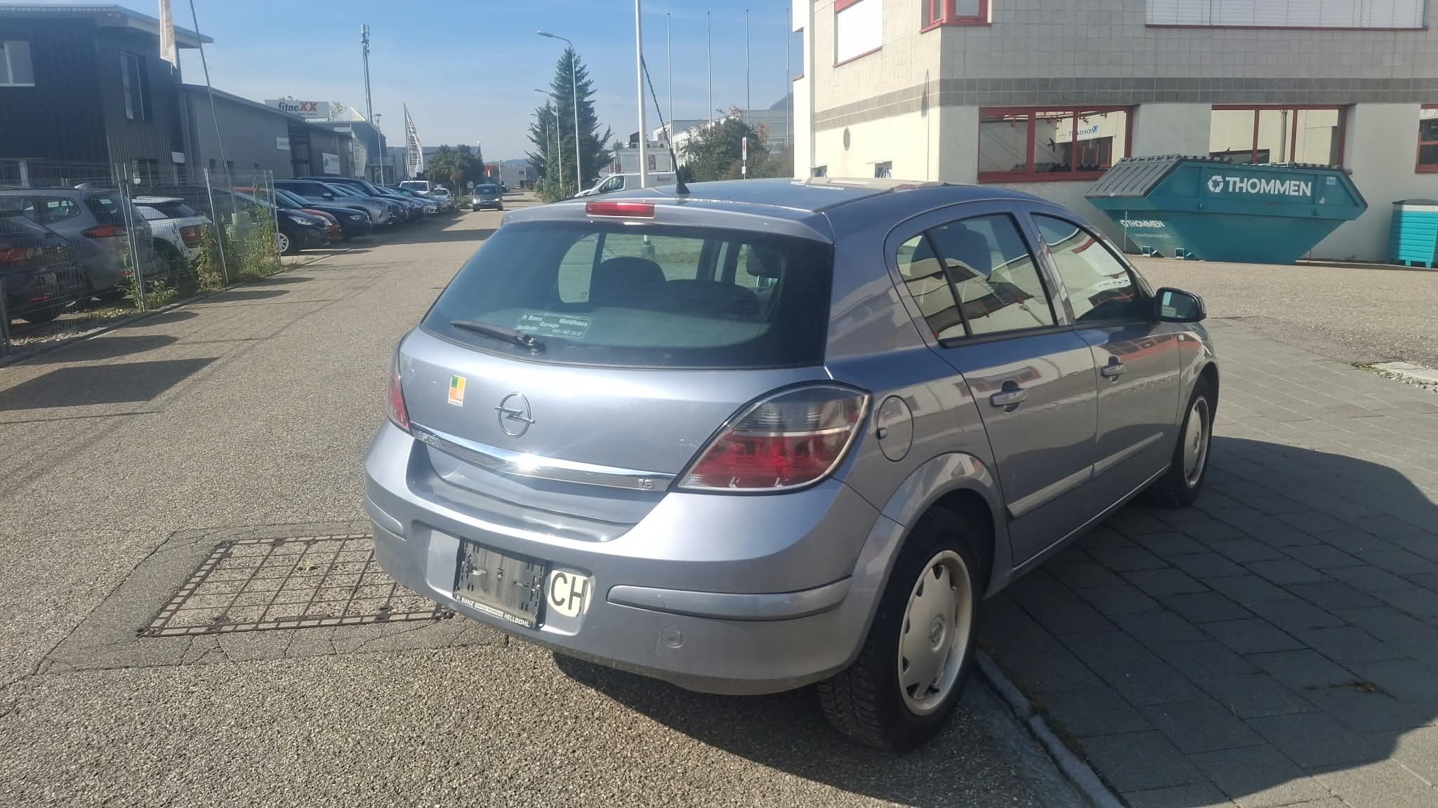 Car photo