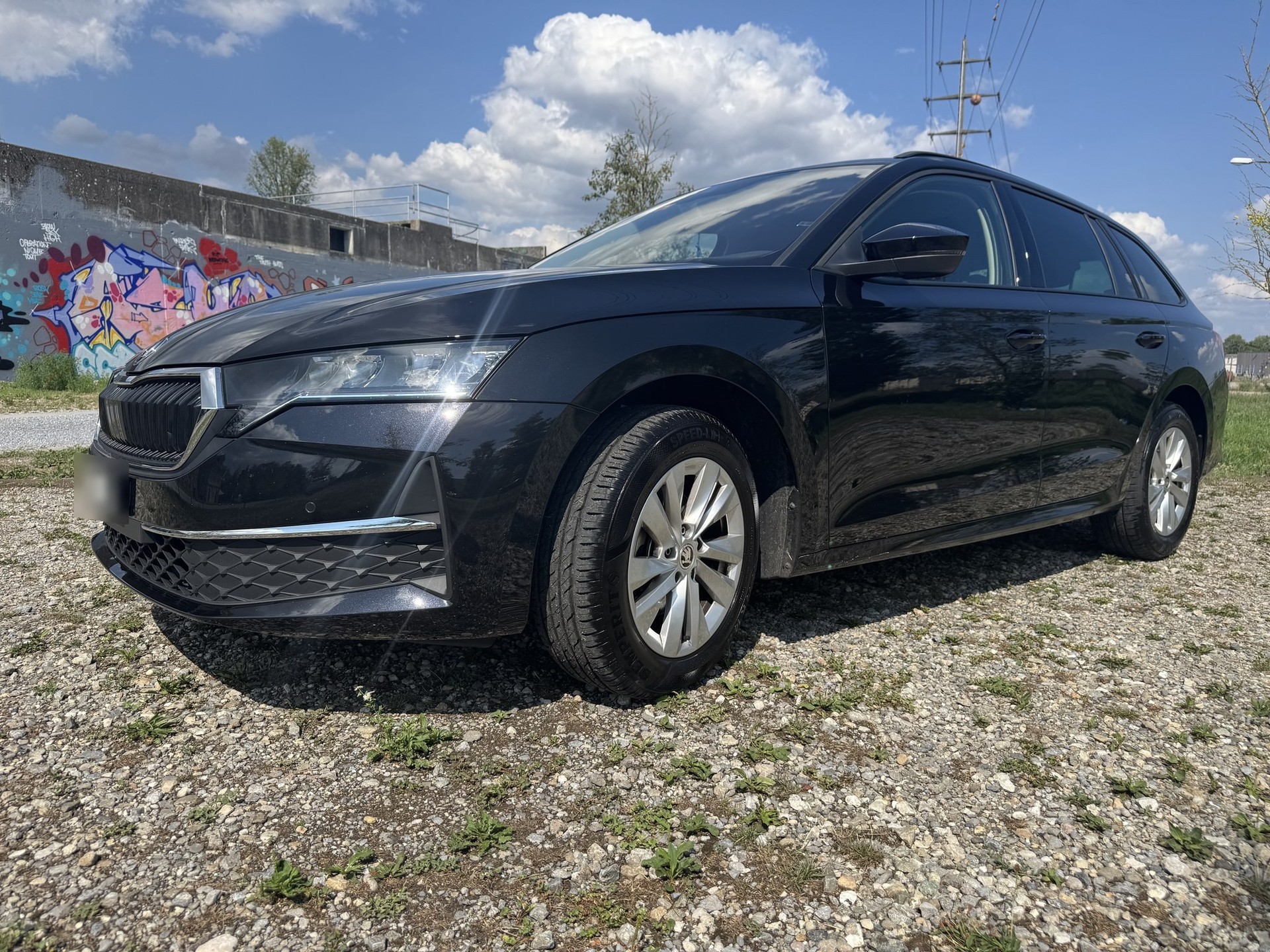 SKODA Octavia Combi 2.0 TDI 150 Selection DSG-image-3