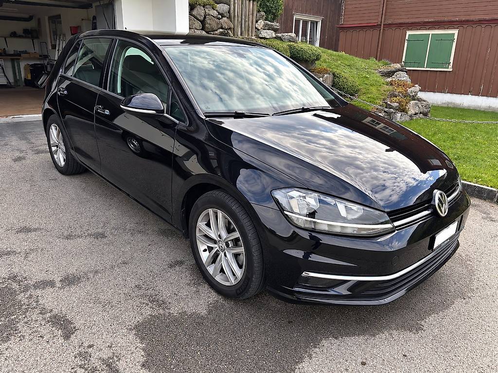 VW Golf 1.6 TDI Comfortline-image-1