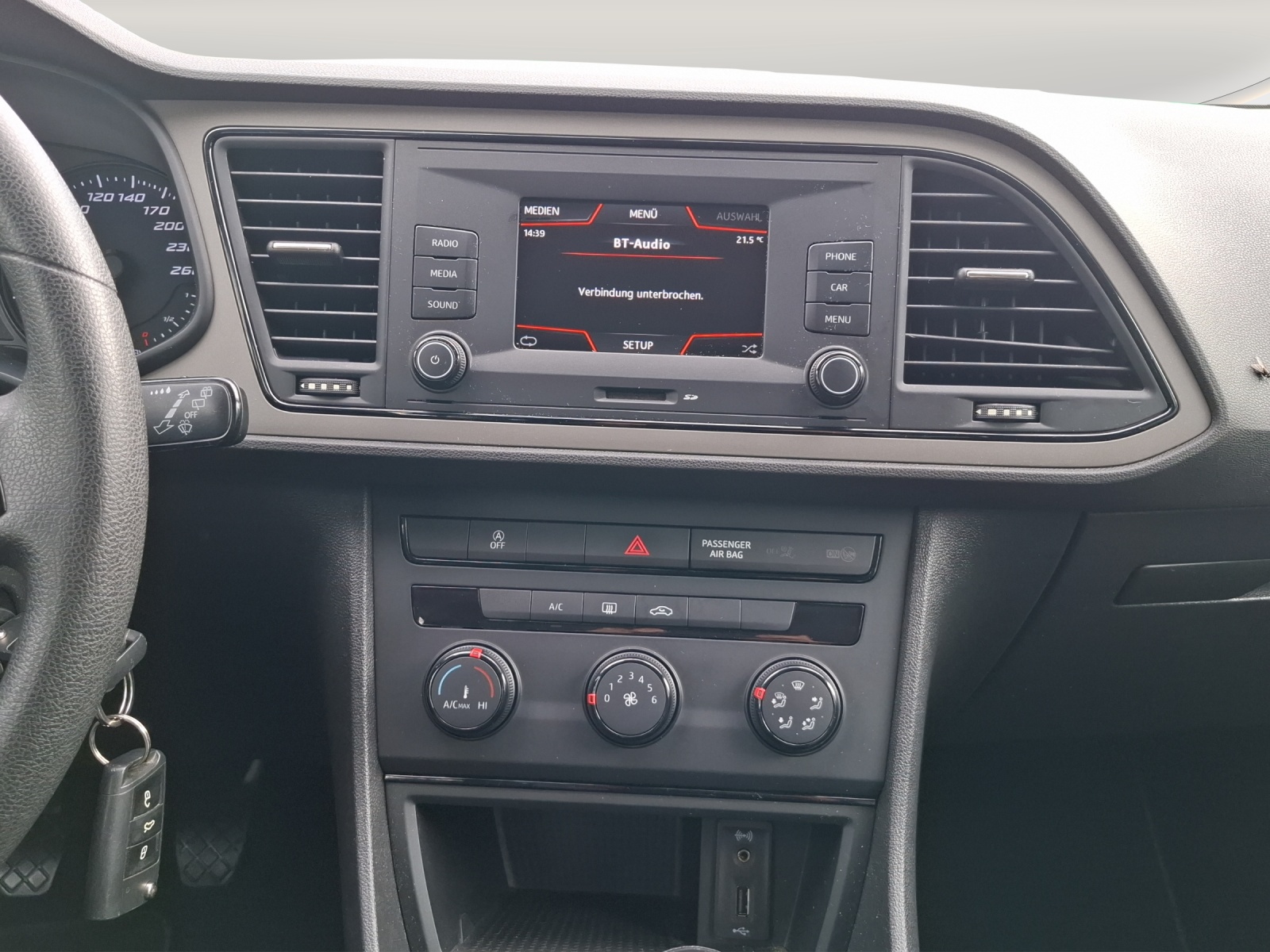 SEAT Leon 1.0 Ecomotive TSI Reference // 8-fach Aluminiumbereift-image-13