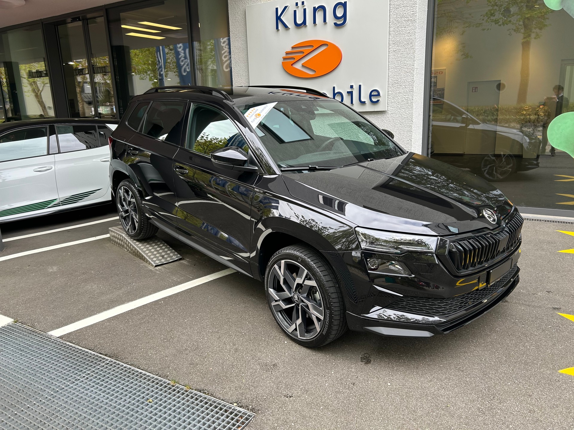 SKODA Karoq 1.5 TSI SportLine DSG-image-0