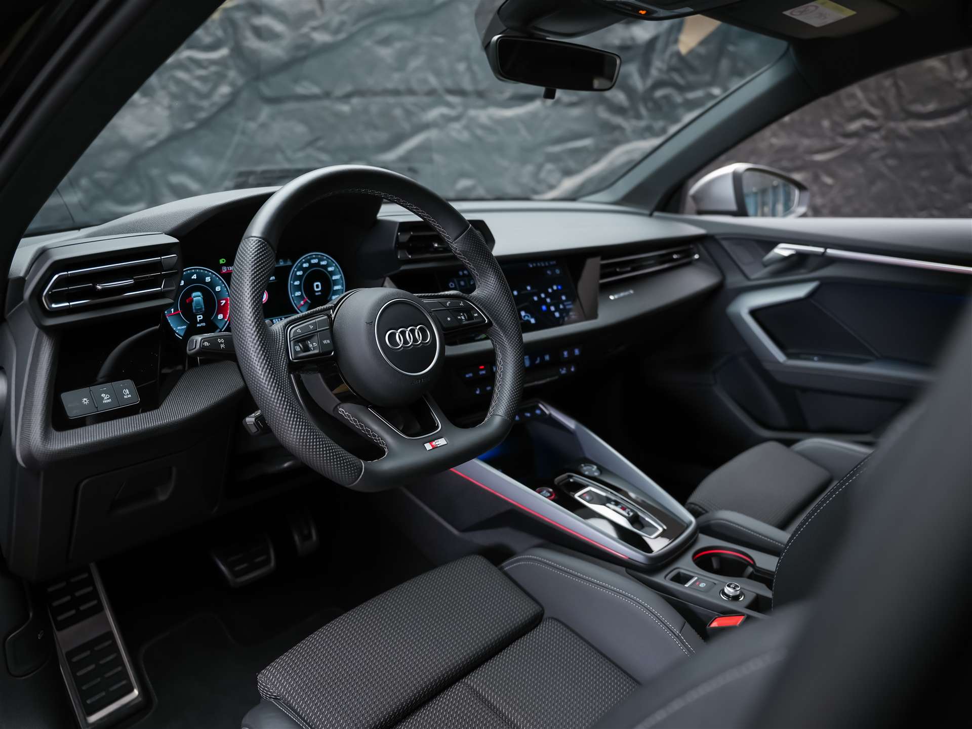 AUDI S3 Sportback TFSI quattro S-tronic *Facelift*El. Sitze*Kamera*-image-7