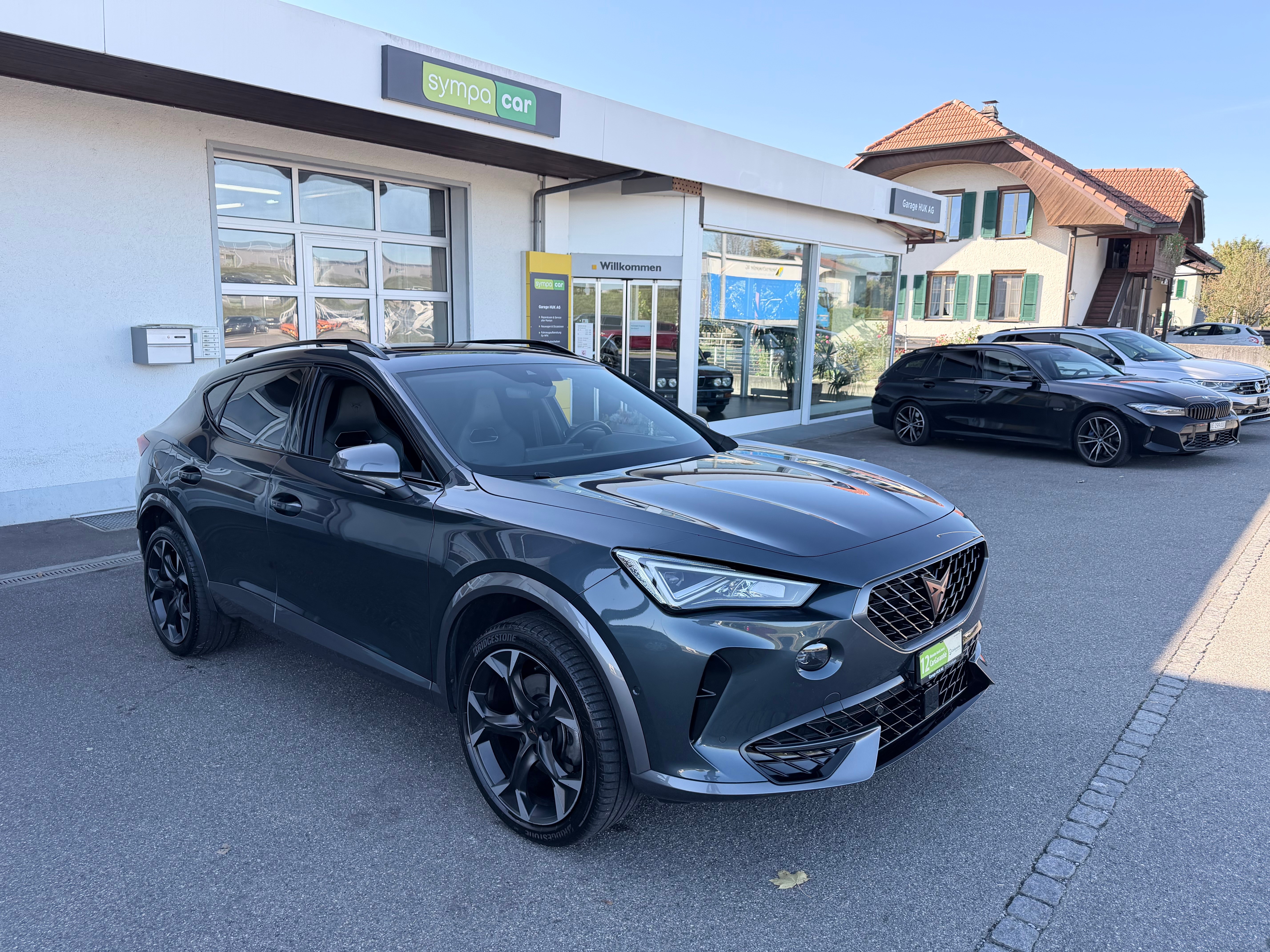 Car photo