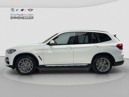 BMW X3 xDrive 30e xLine-image-1