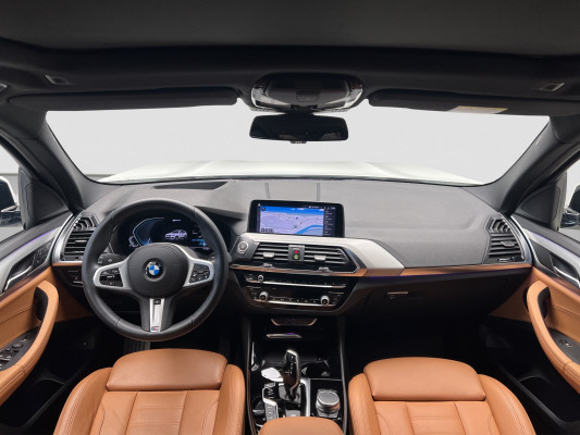 BMW X3 xDrive 30e xLine-image-10