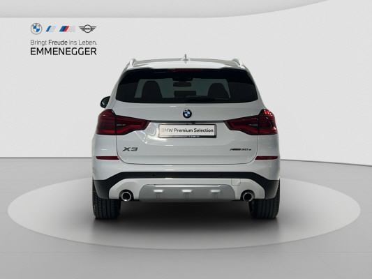 BMW X3 xDrive 30e xLine-image-3