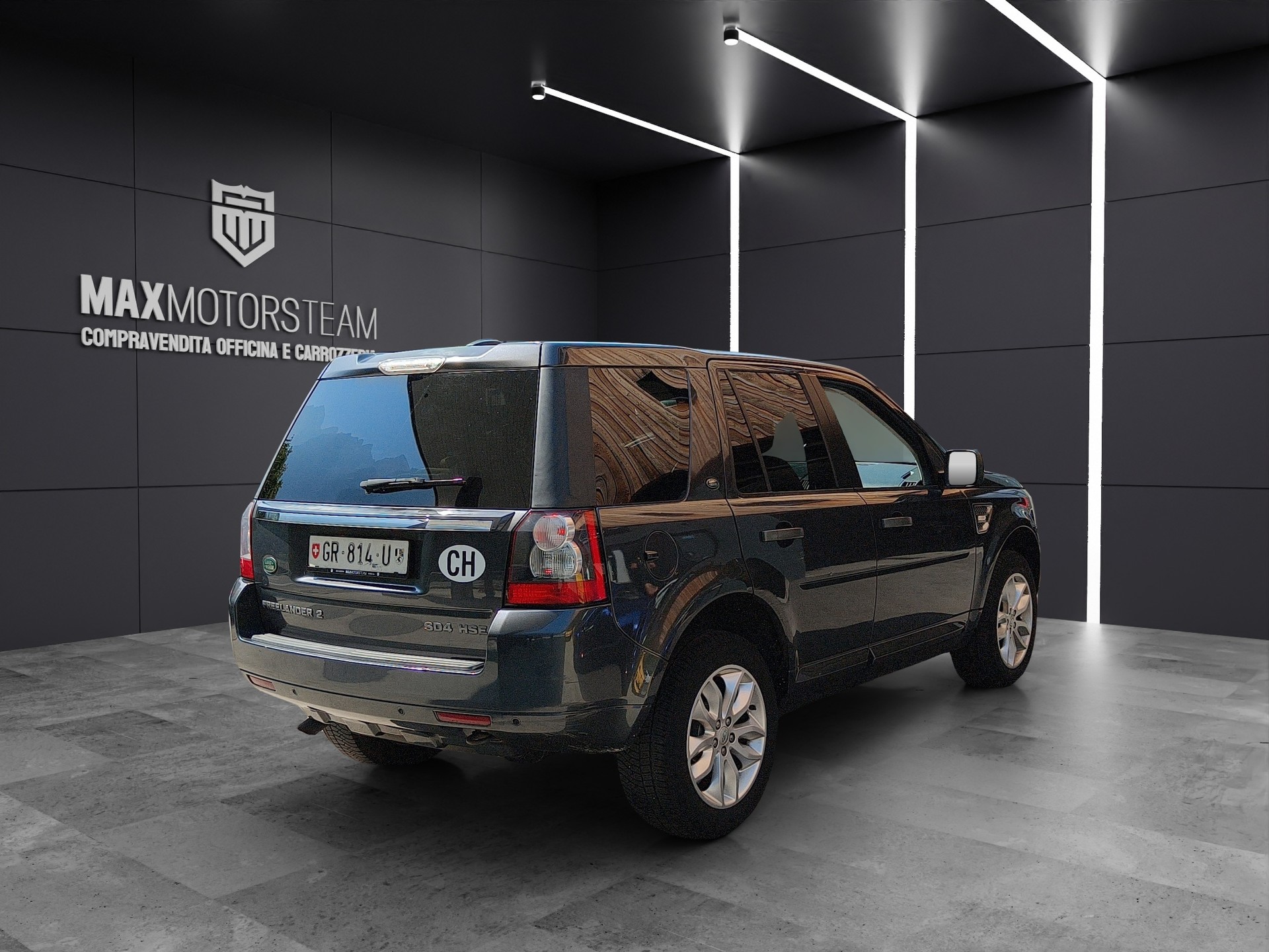 LAND ROVER Freelander 2.2 SD4 Sport Automatic-image-4