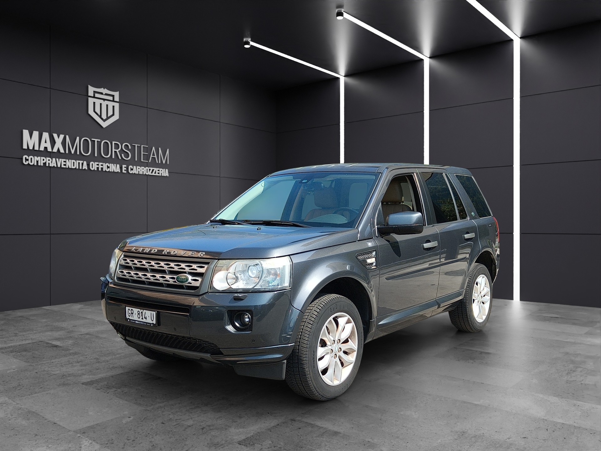 LAND ROVER Freelander 2.2 SD4 Sport Automatic-image-0