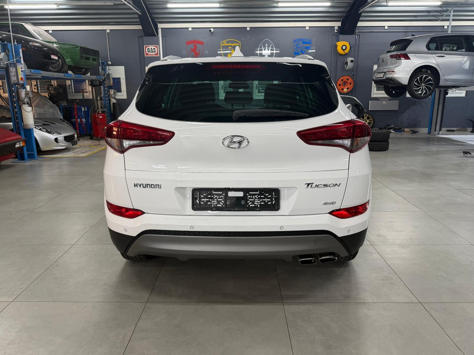HYUNDAI Tucson 2.0 CRDI Vertex 4WD-image-5