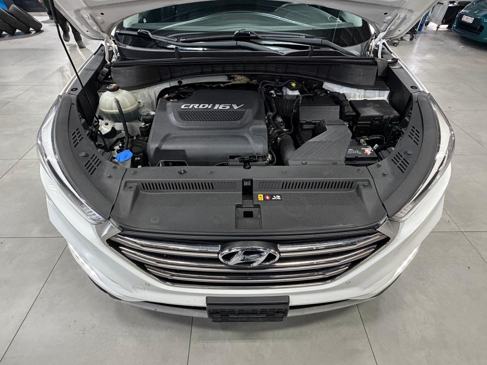 HYUNDAI Tucson 2.0 CRDI Vertex 4WD-image-15