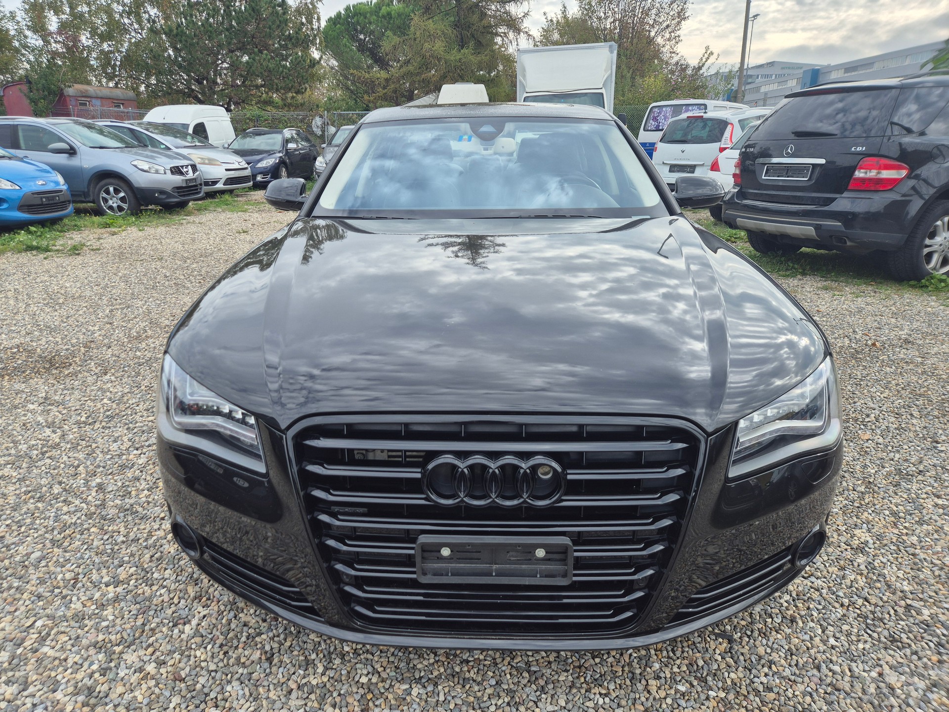 AUDI A8 4.2 TDI quattro tiptronic-image-2
