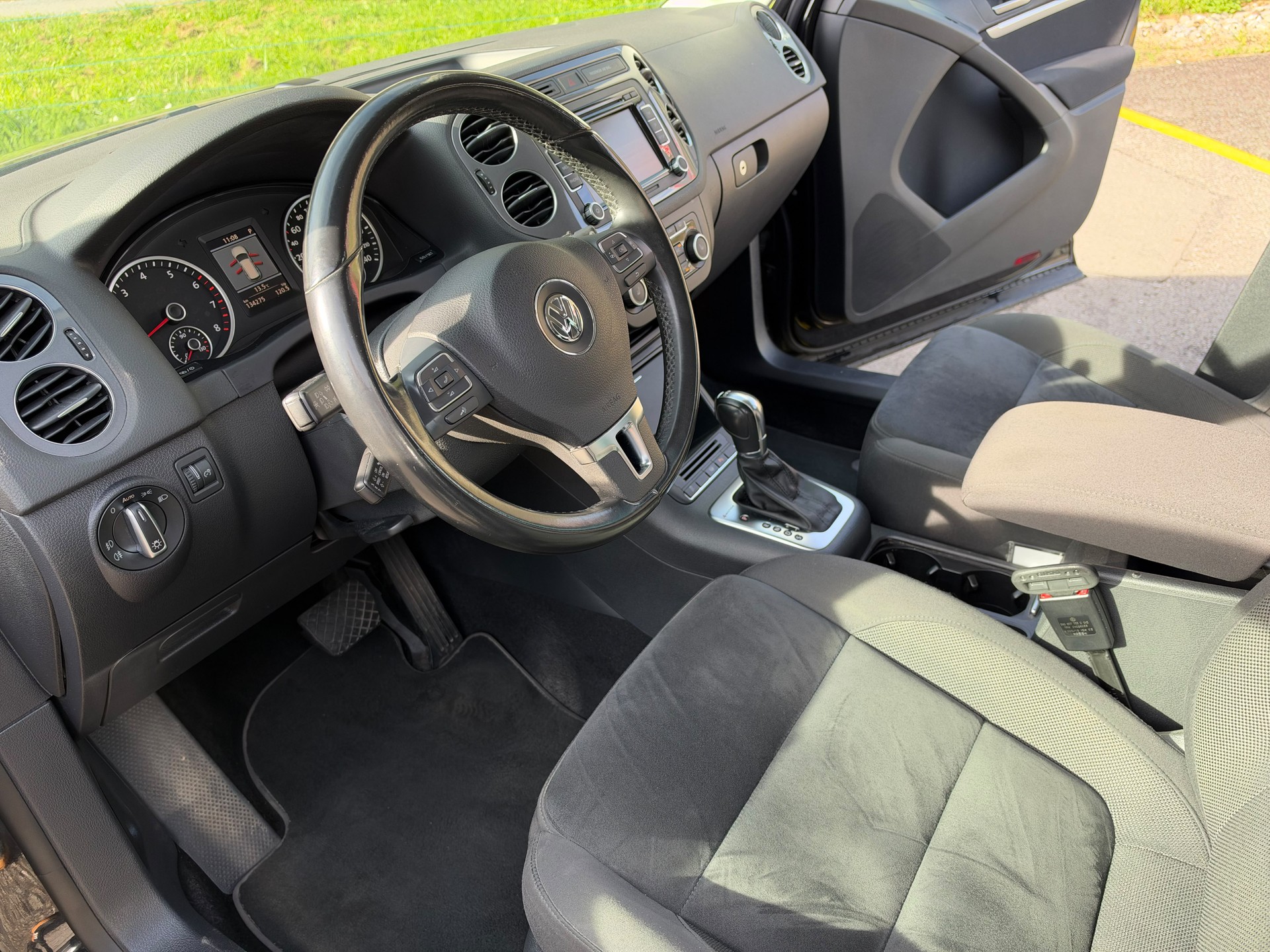 VW Tiguan 2.0 TSI Sport&Style 4Motion DSG-image-20
