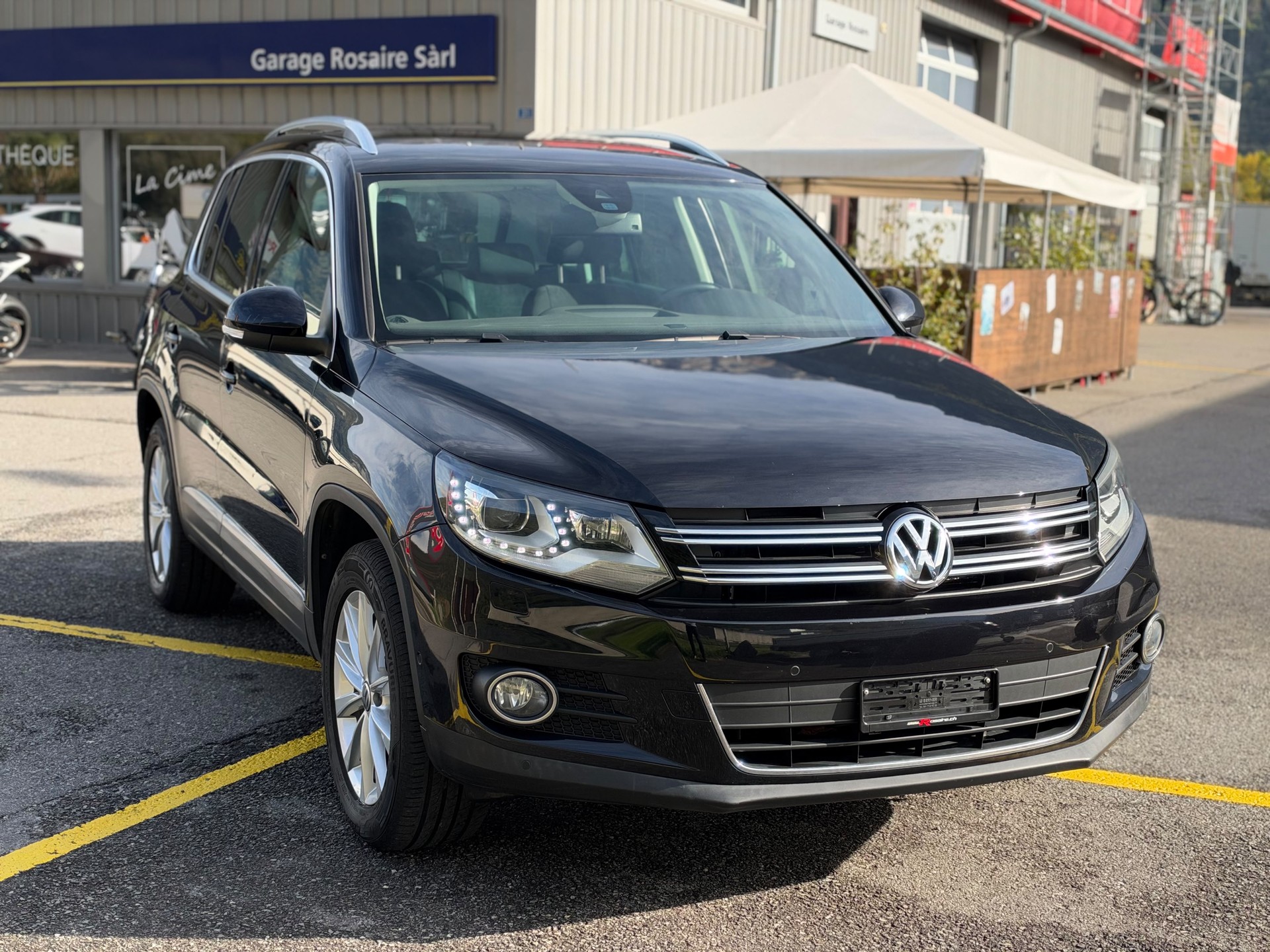 VW Tiguan 2.0 TSI Sport&Style 4Motion DSG-image-3