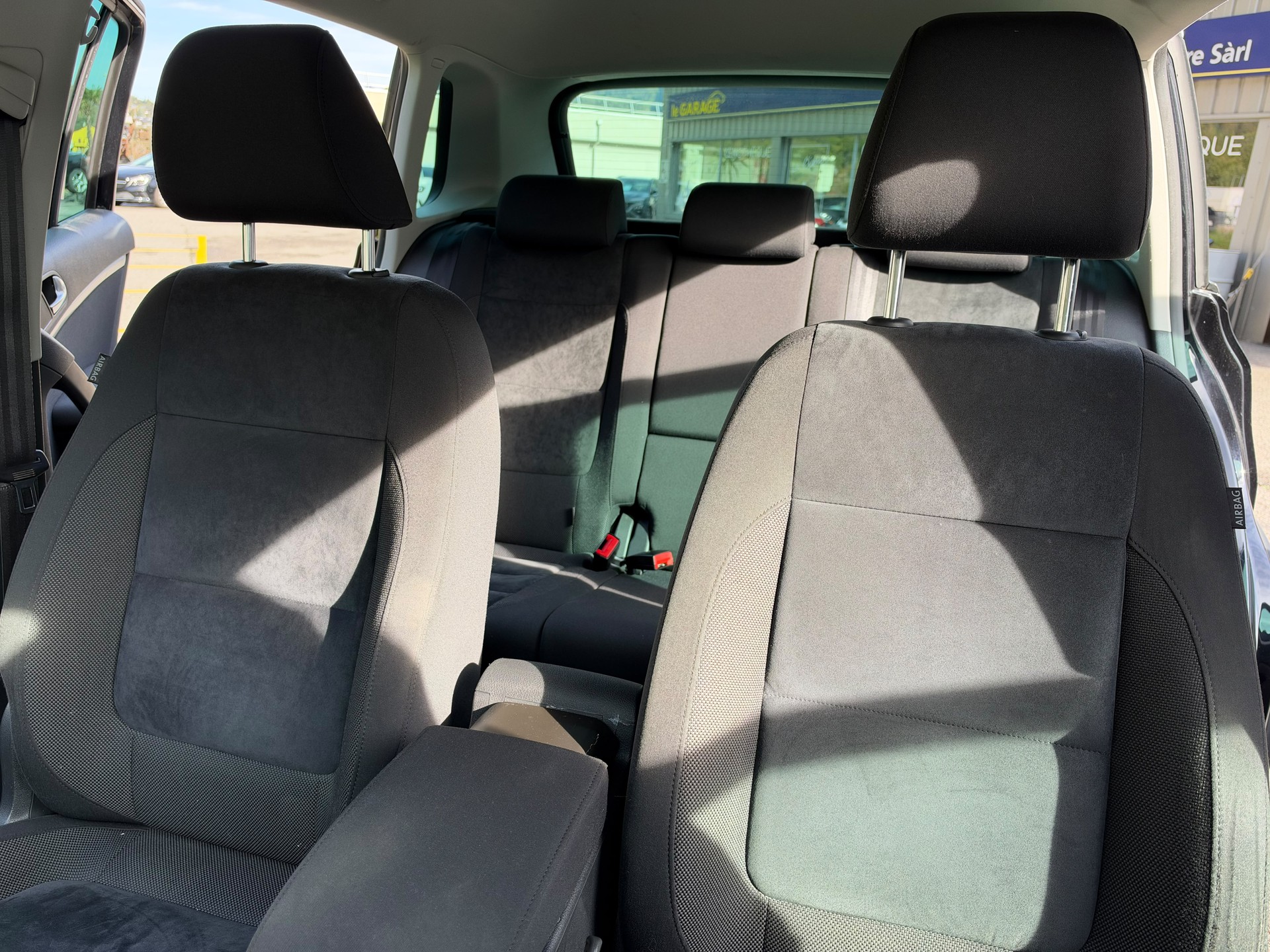 VW Tiguan 2.0 TSI Sport&Style 4Motion DSG-image-22