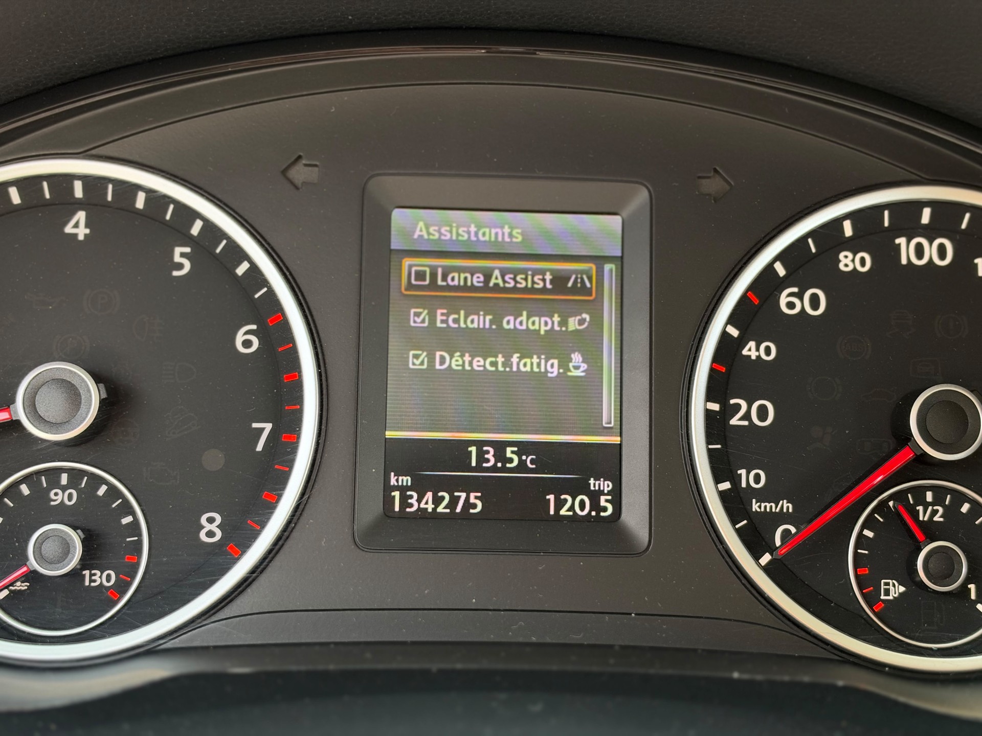 VW Tiguan 2.0 TSI Sport&Style 4Motion DSG-image-19