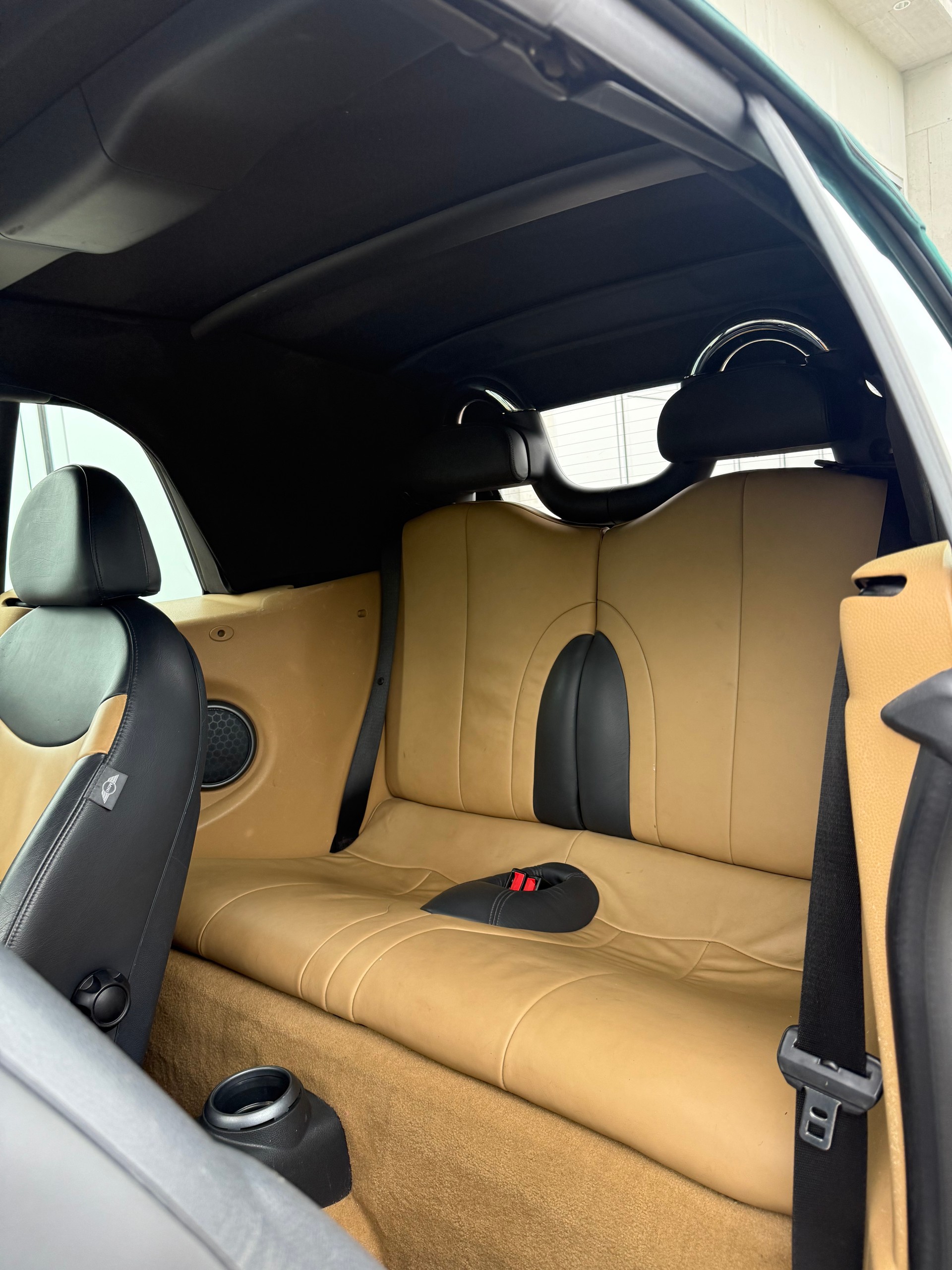 MINI Cooper S Cabriolet-image-11