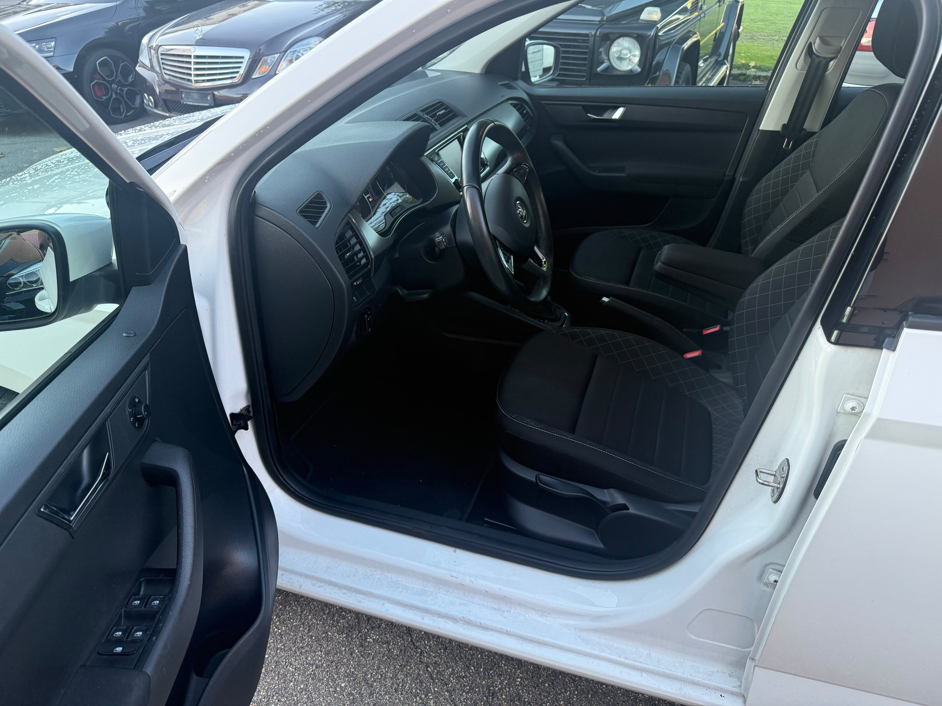 SKODA Fabia 1.2 TSI Style DSG-image-12