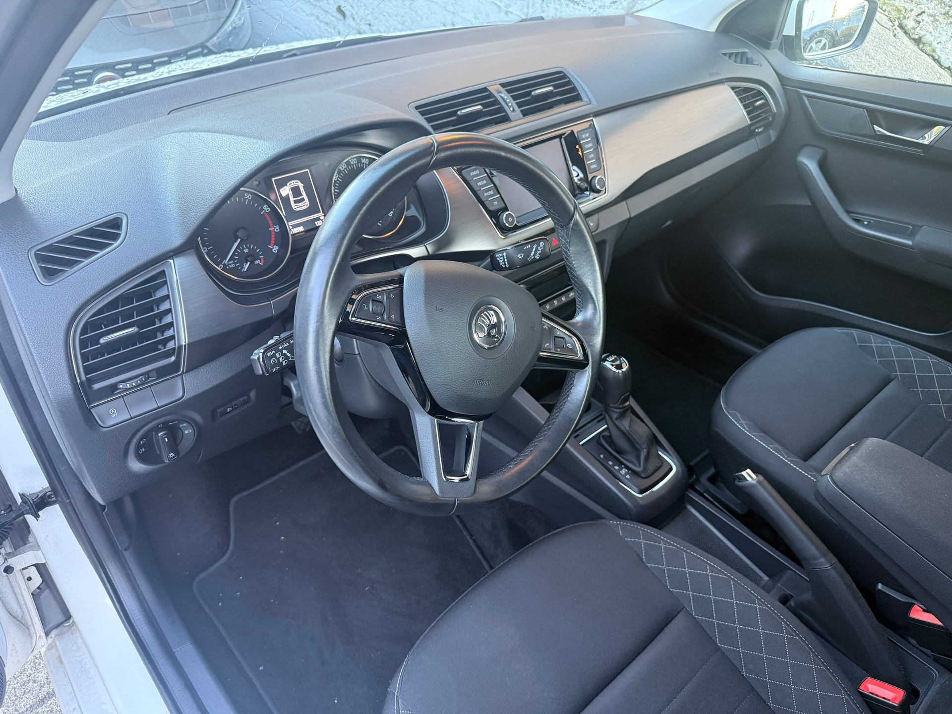 SKODA Fabia 1.2 TSI Style DSG-image-14